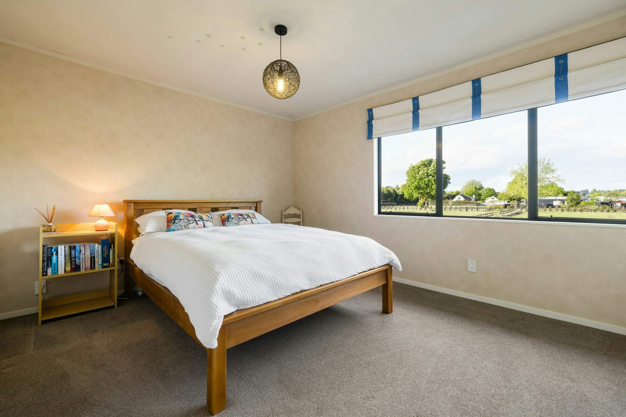 18 web or mls in House SR5 8121