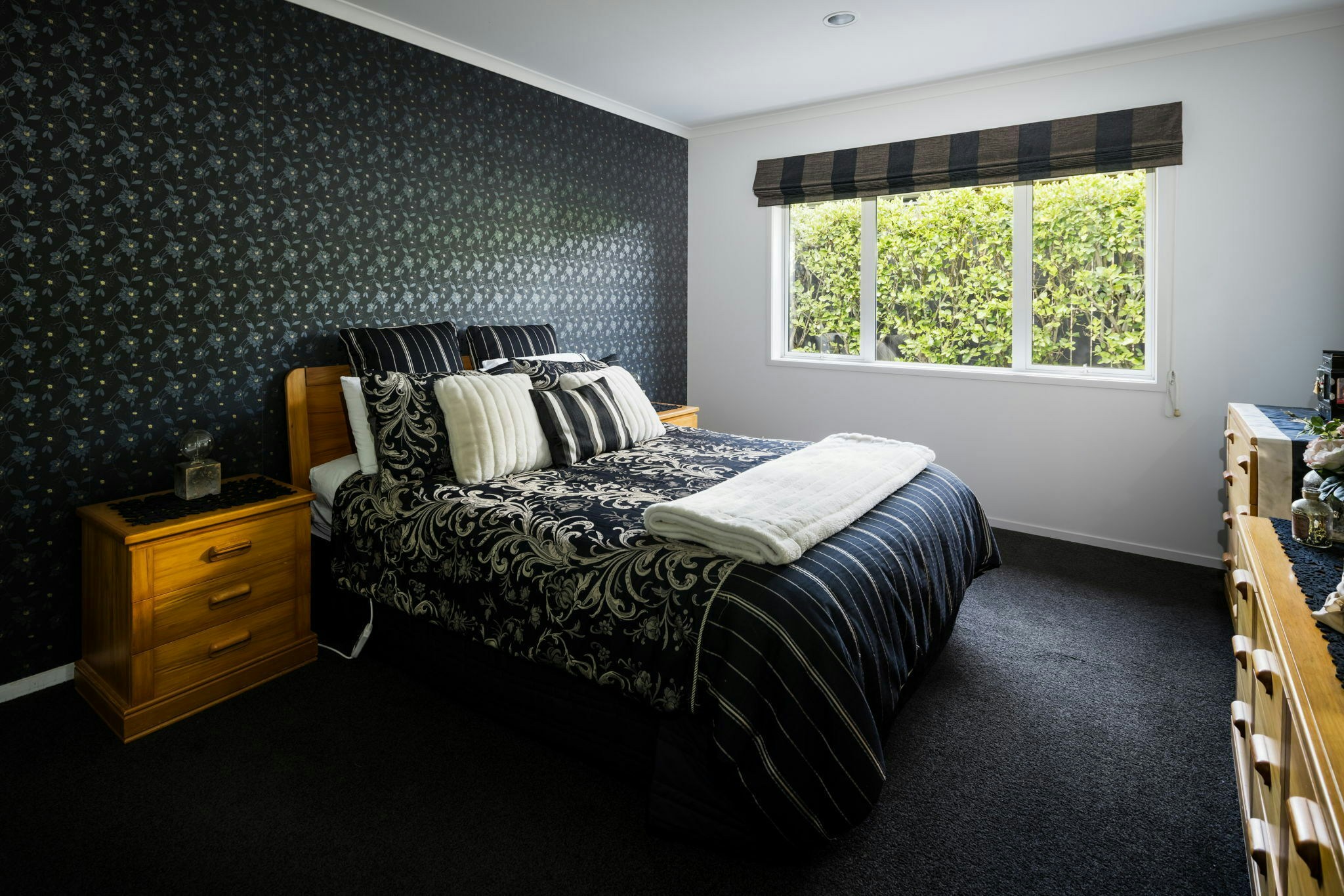 19 web or mls 9 in House AR5 1901