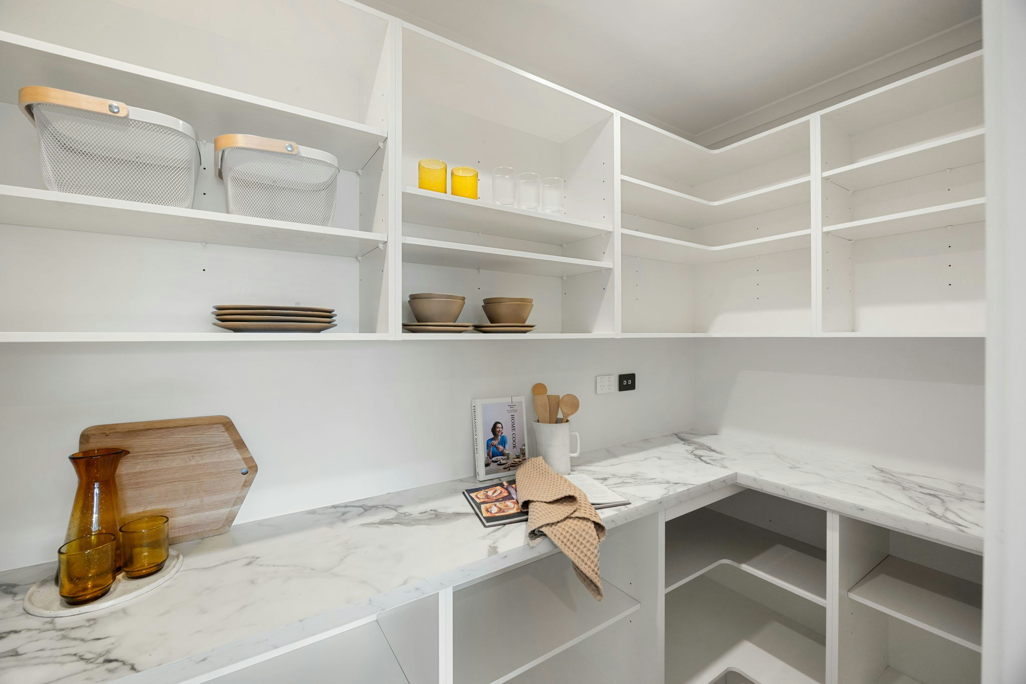 19 web or mls in House AR0 4307