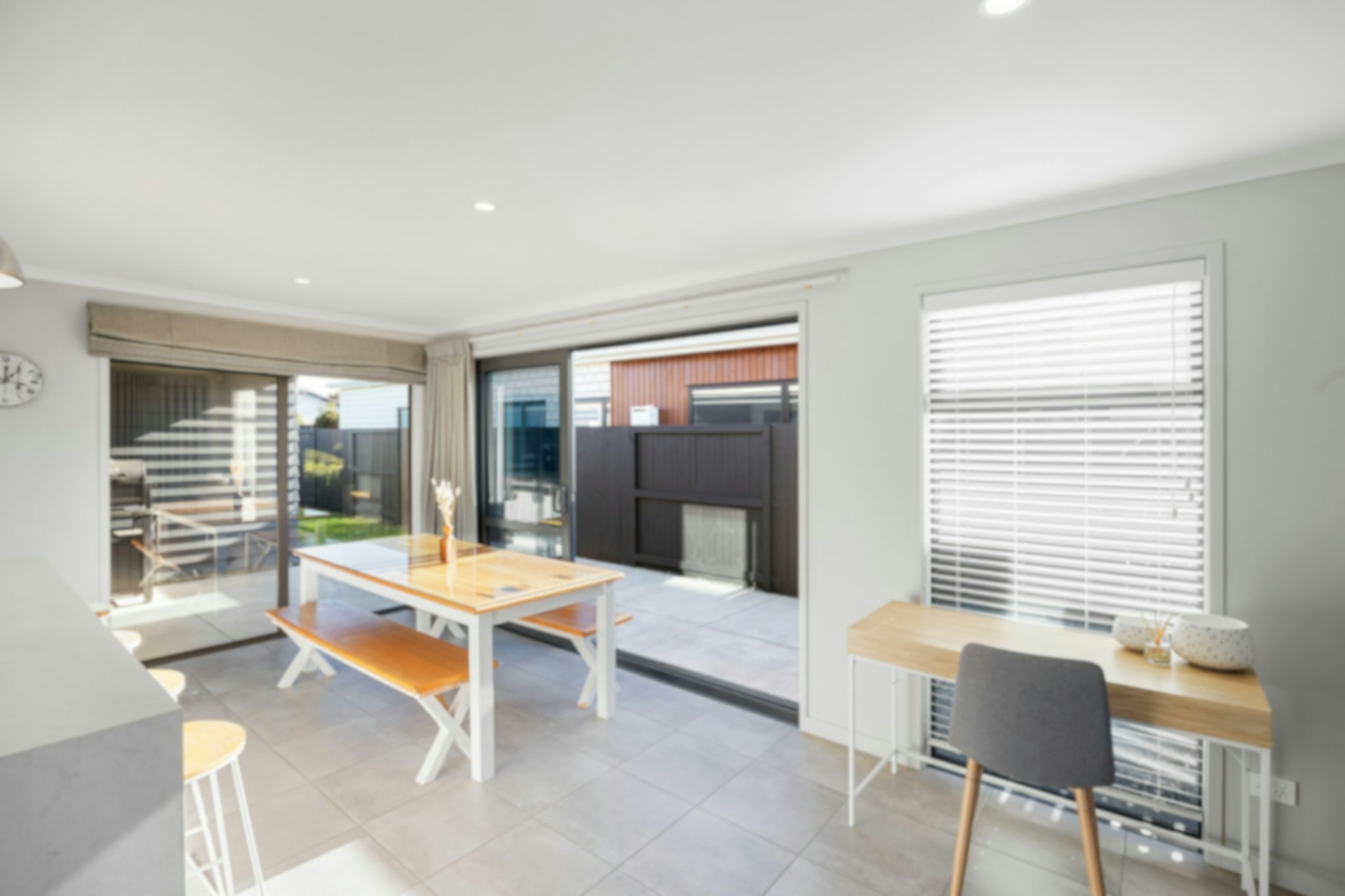 19 web or mls in House AR0 8240