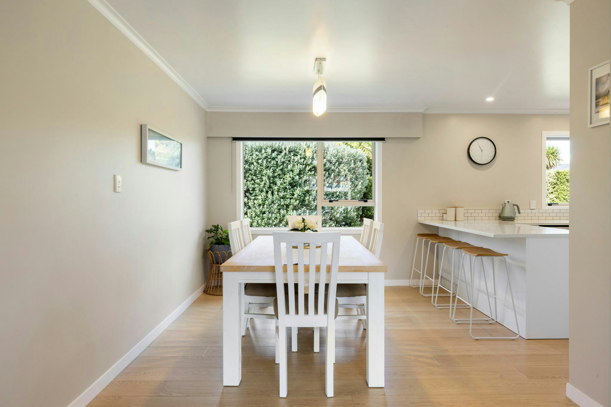 19 web or mls in House SR5 5098