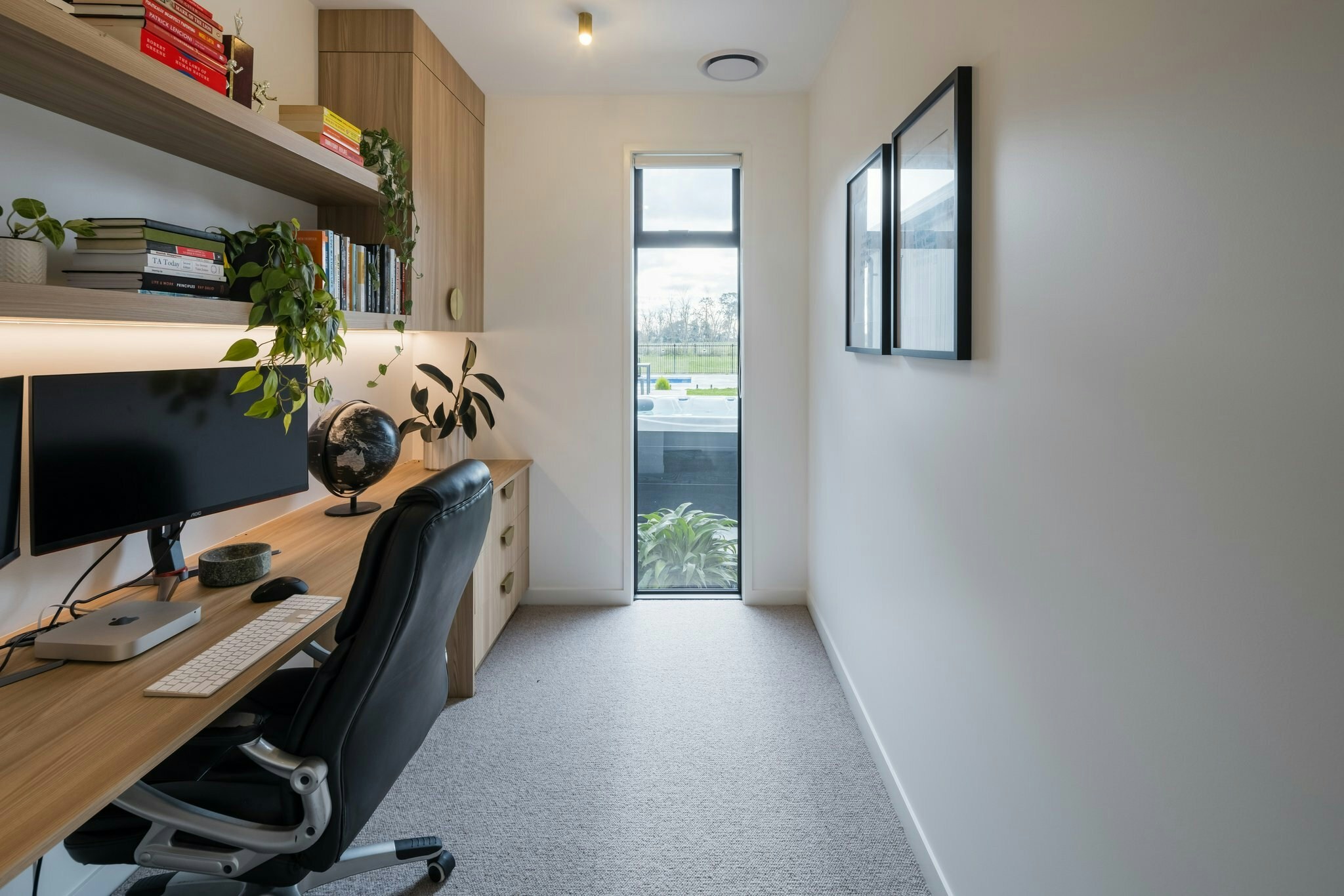 20 web or mls 19 in House AR5 1862