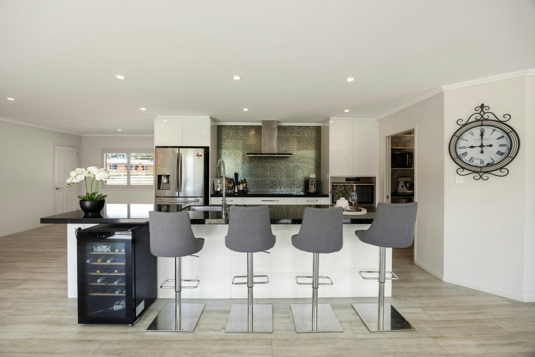 20 web or mls in House AR0 3330