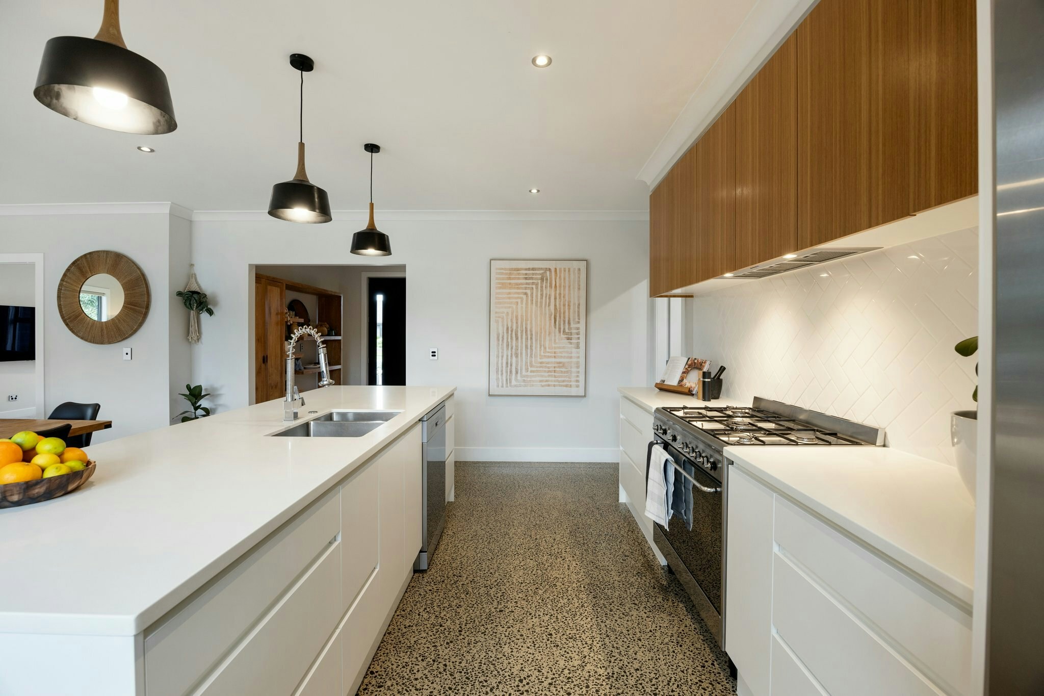 20 web or mls in House AR0 5412