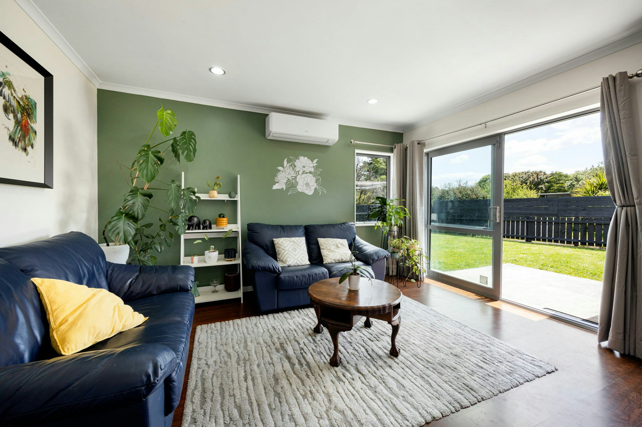 20 web or mls in House AR0 6229