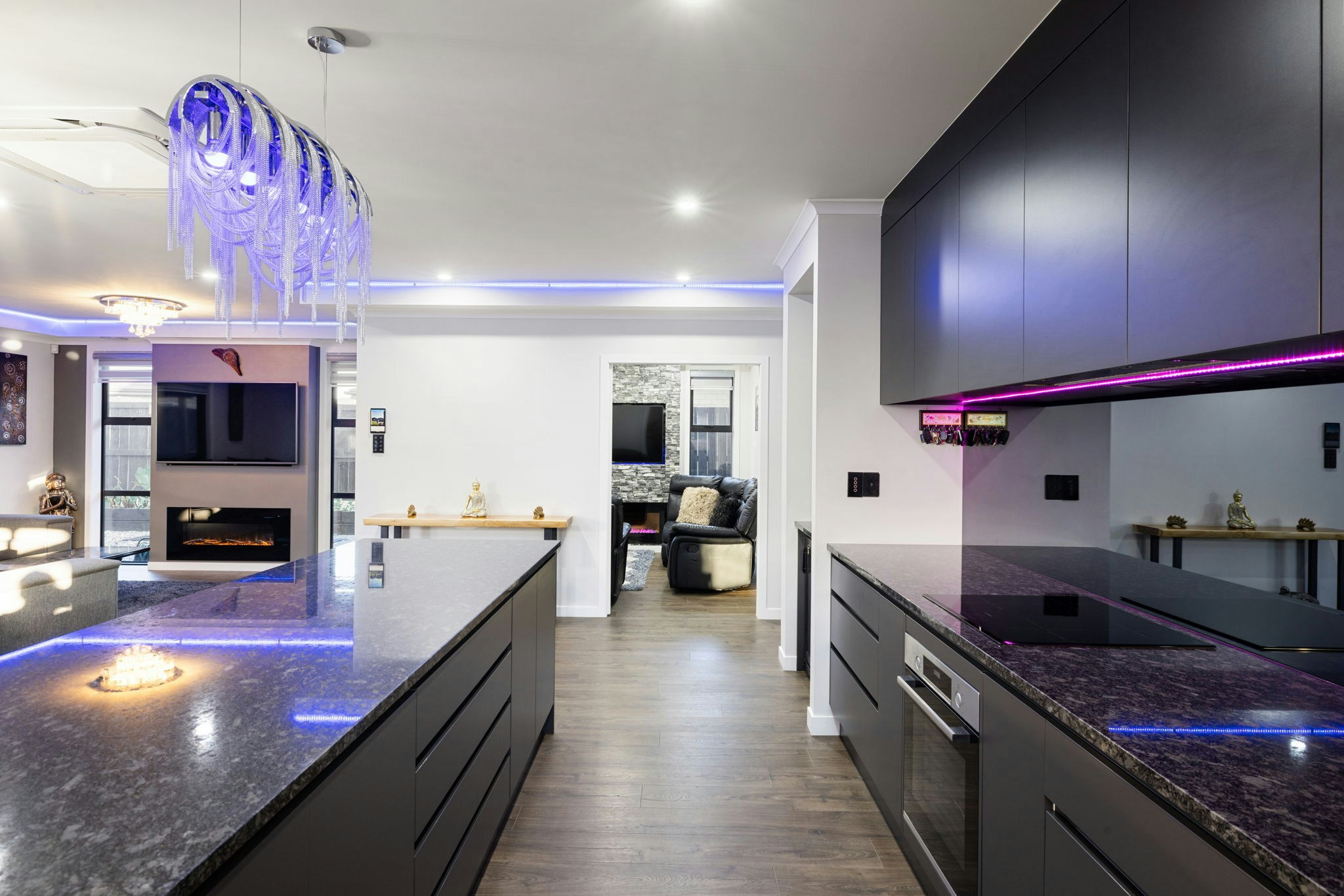 20 web or mls in House SR5 3082