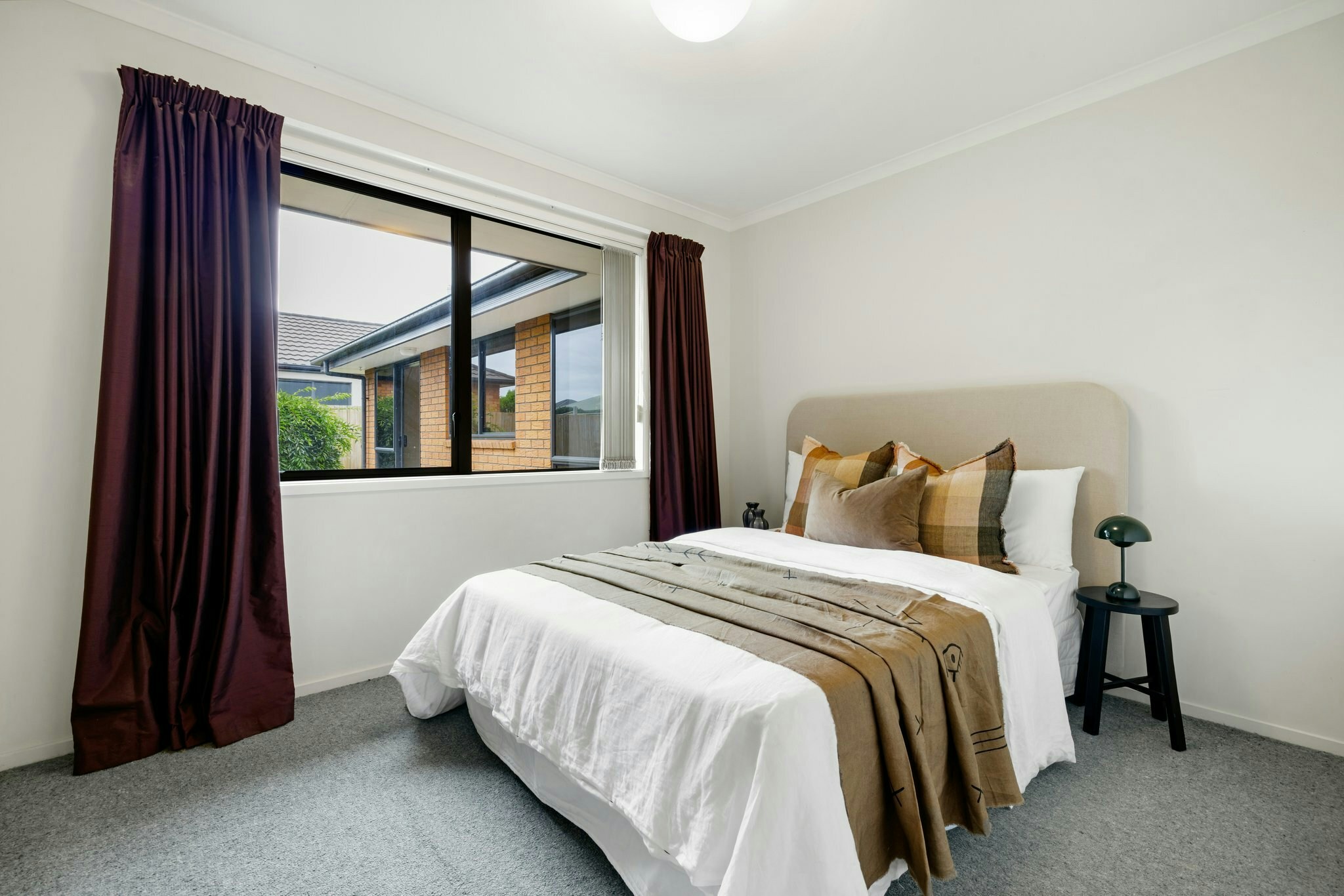 20 web or mls in House SR5 7711