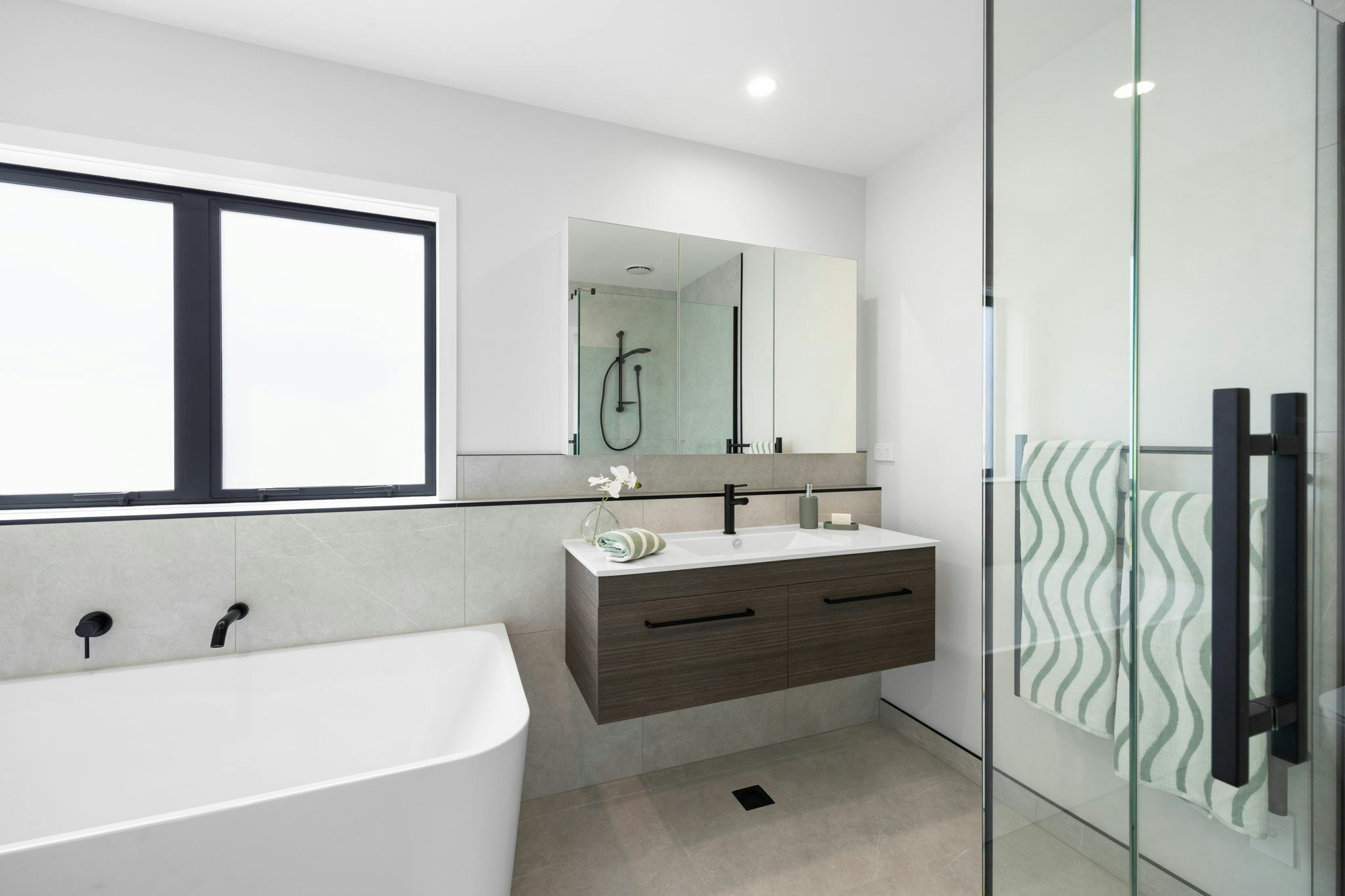 21 web or mls in House AR0 5514