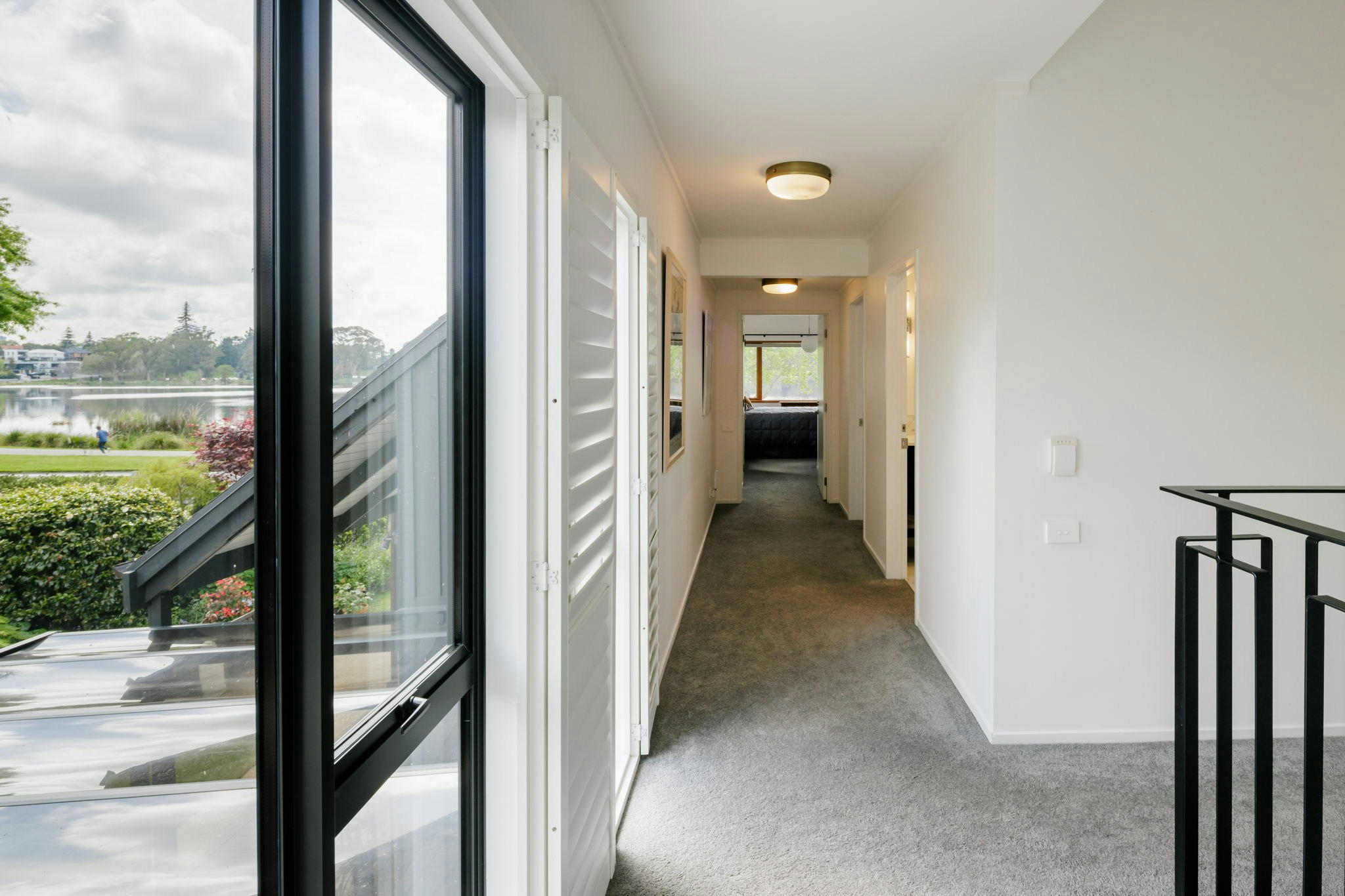 21 web or mls in House AR5 9471