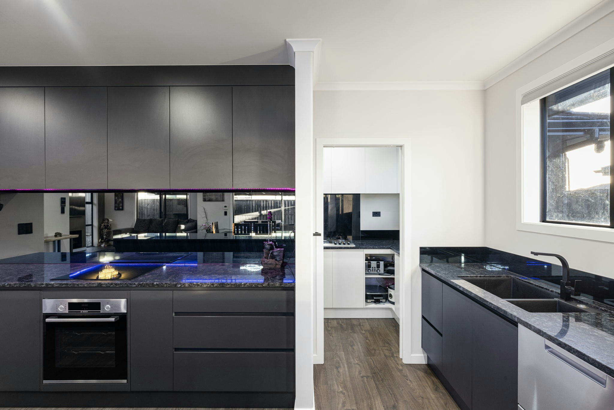 21 web or mls in House SR5 3071