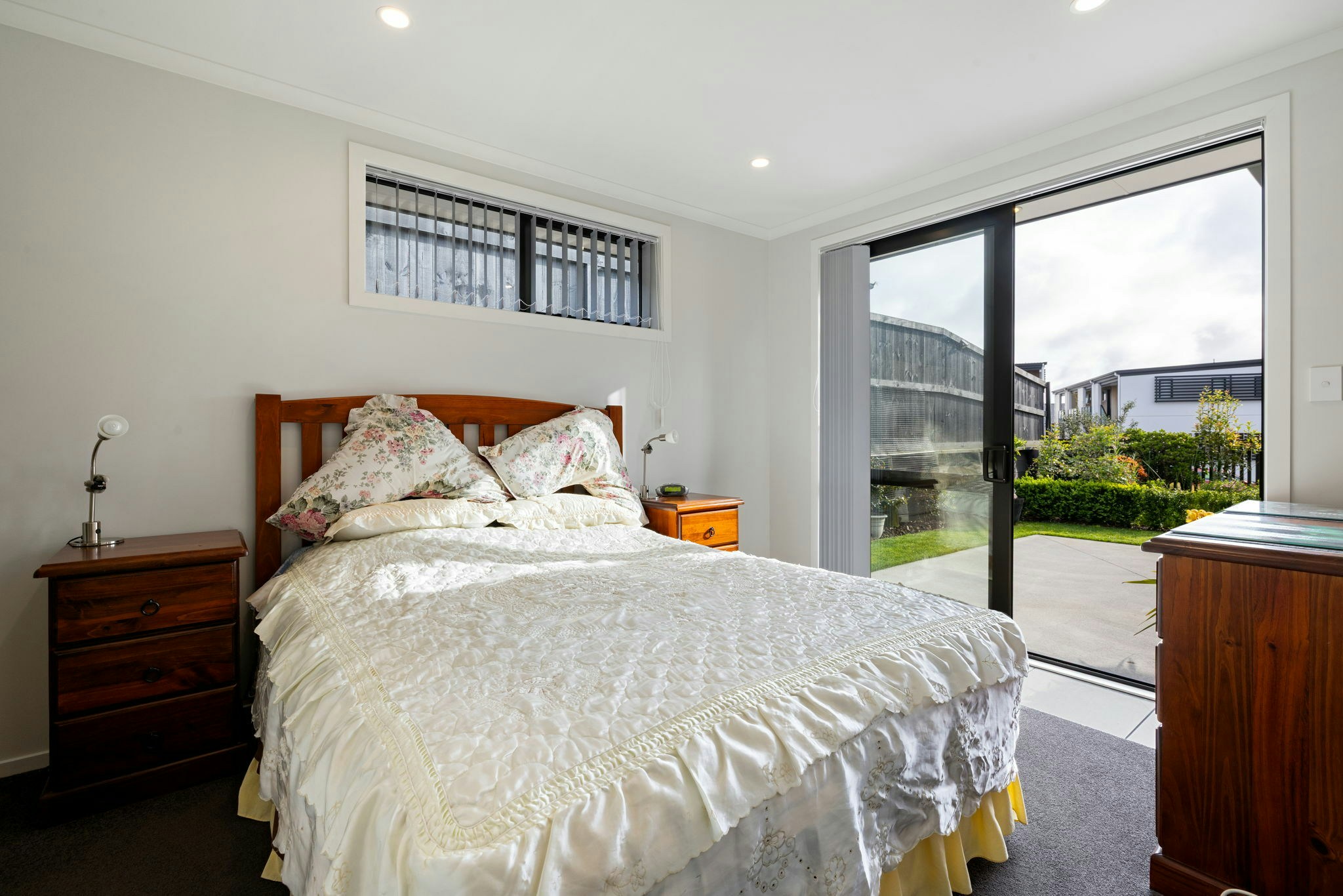 21 web or mls in House SR5 4927