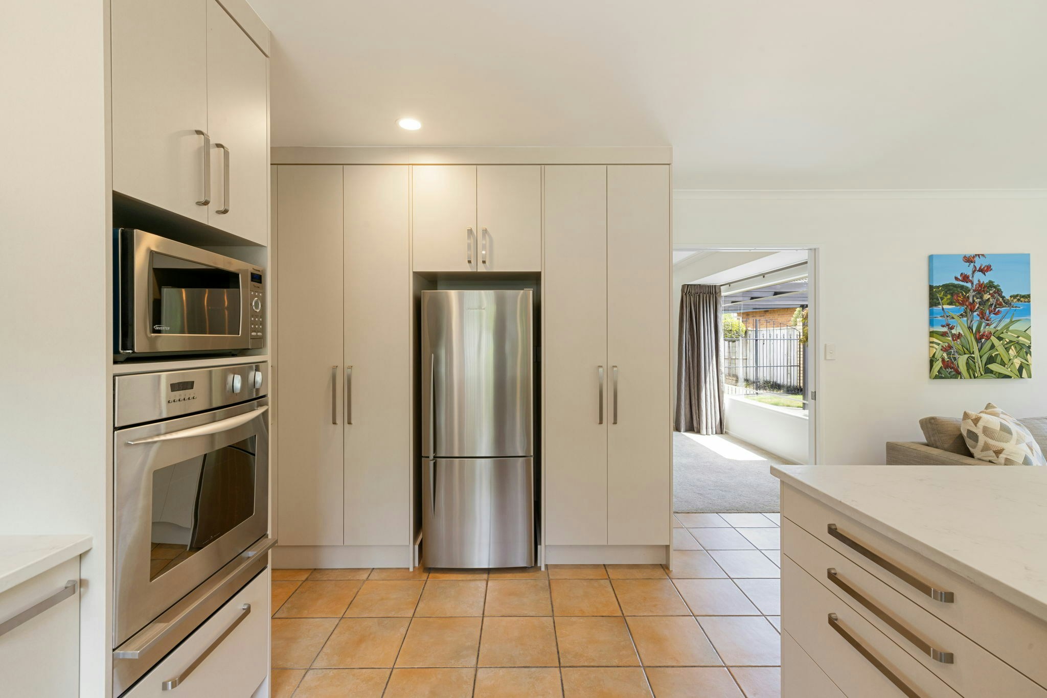 21 web or mls in House SR5 6309