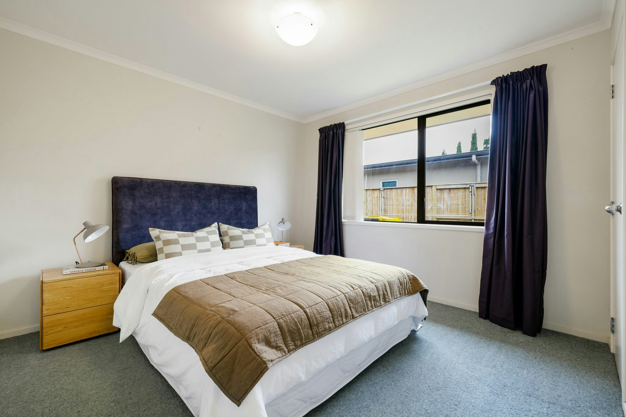 21 web or mls in House SR5 7736