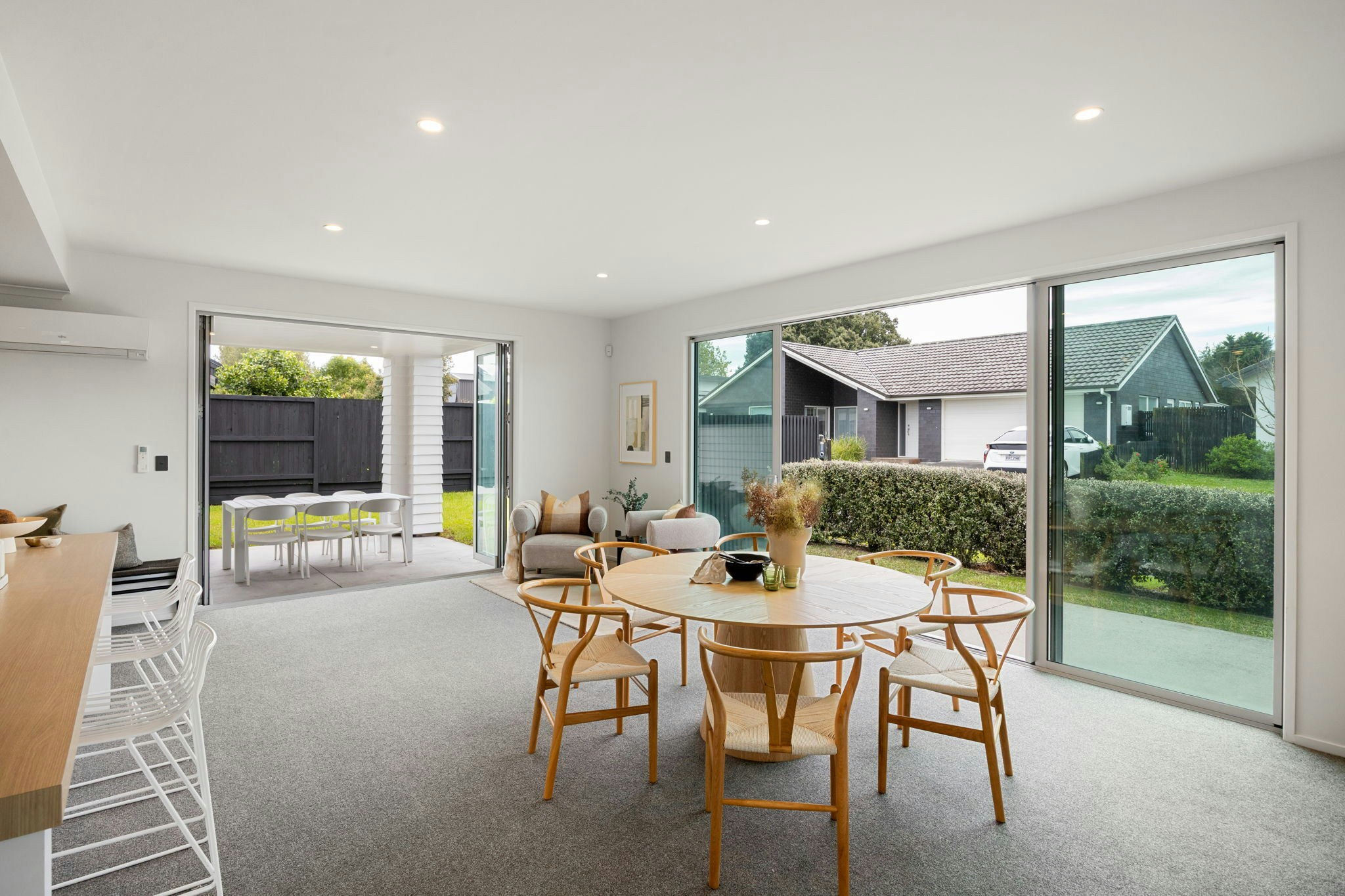 22 web or mls in House AR0 4338