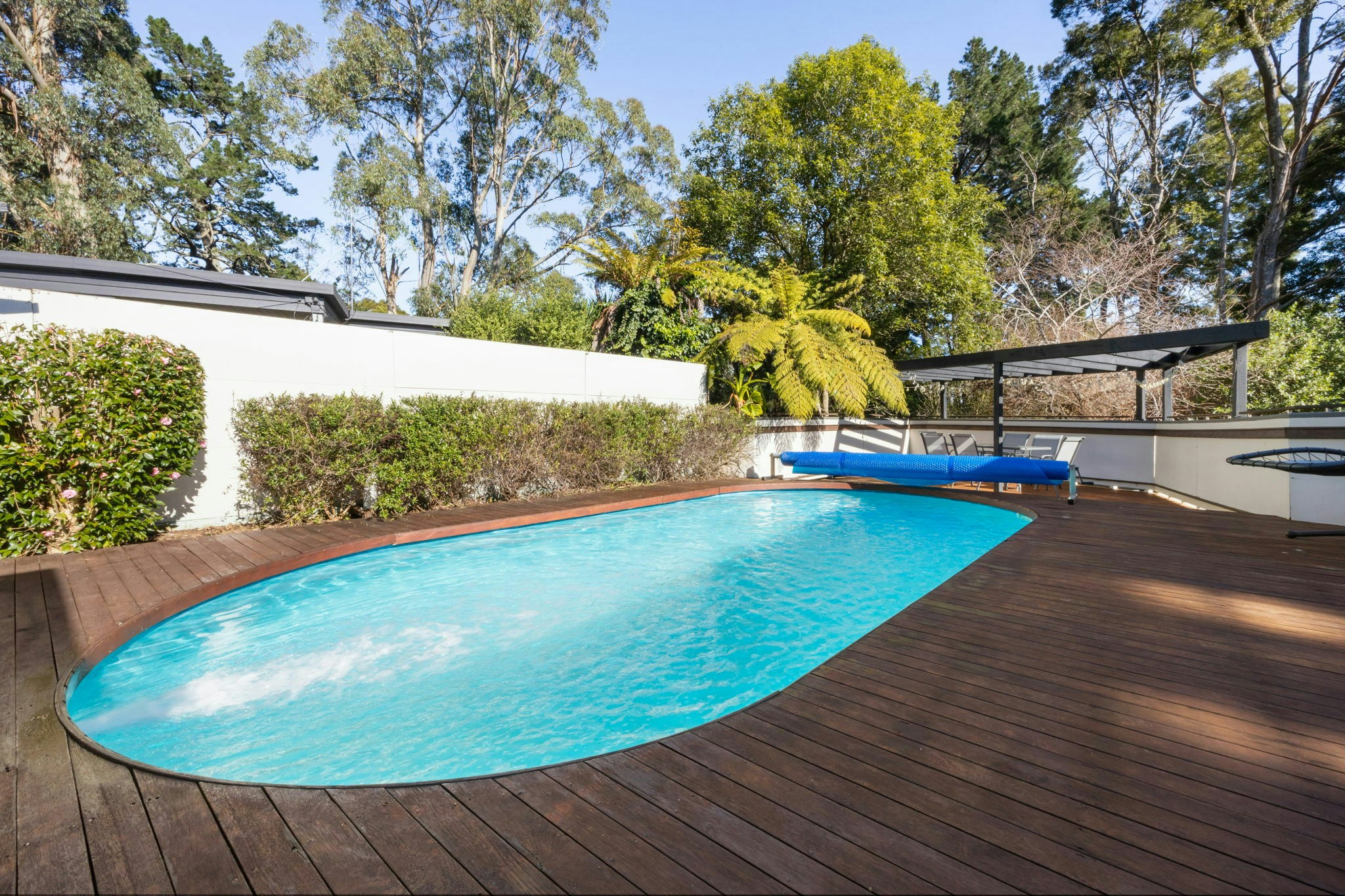 22 web or mls in House AR0 5466