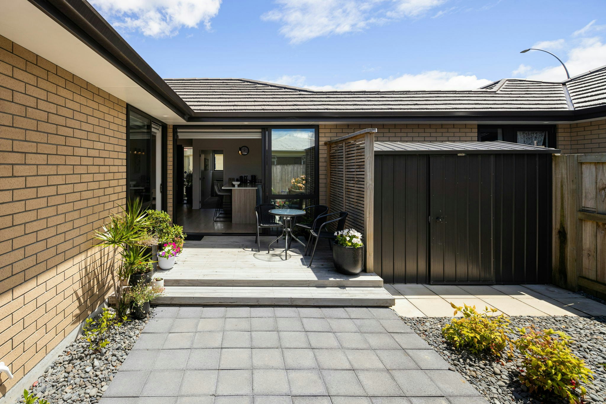 22 web or mls in House AR5 6819