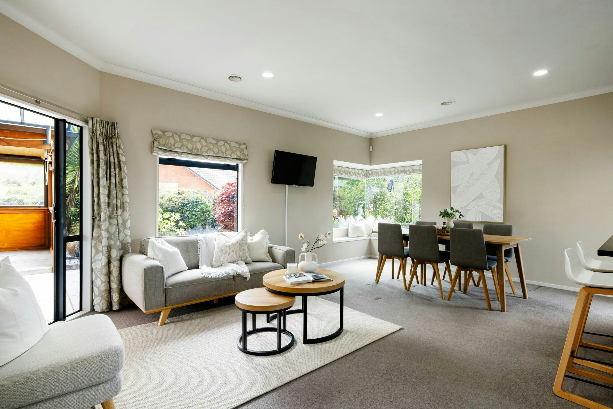 22 web or mls in House SR5 4161