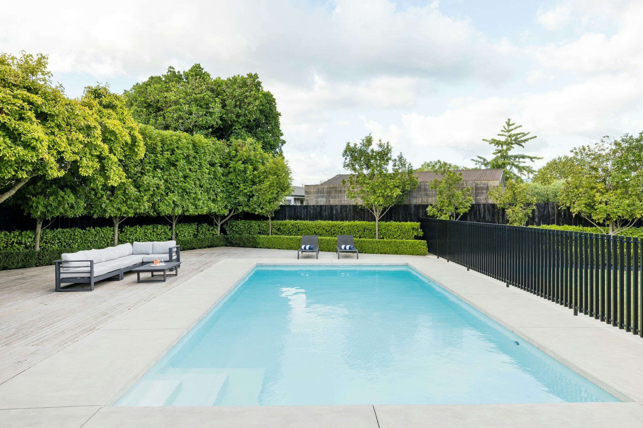 22 web or mls in House SR5 5205