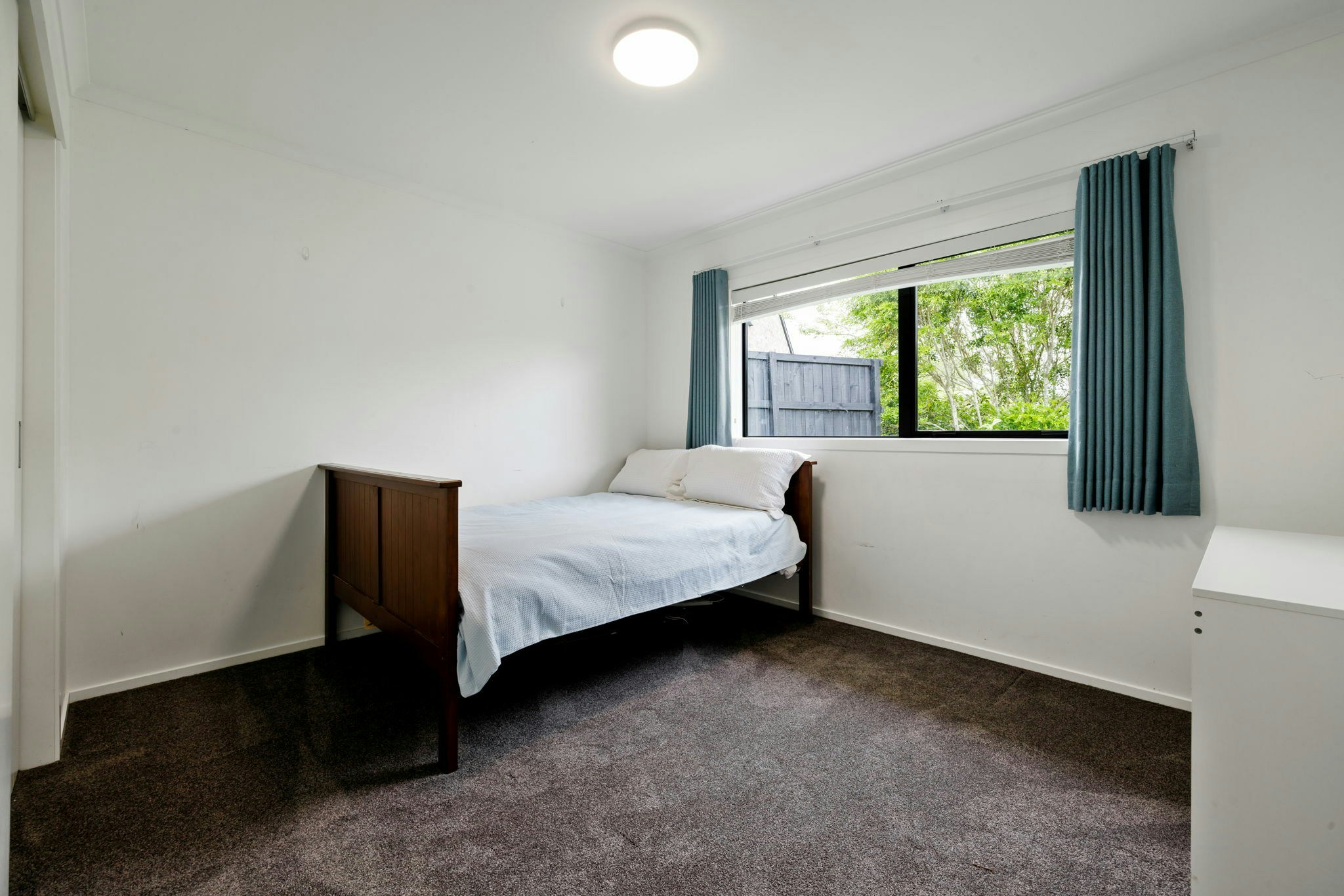 22 web or mls in House SR5 7322