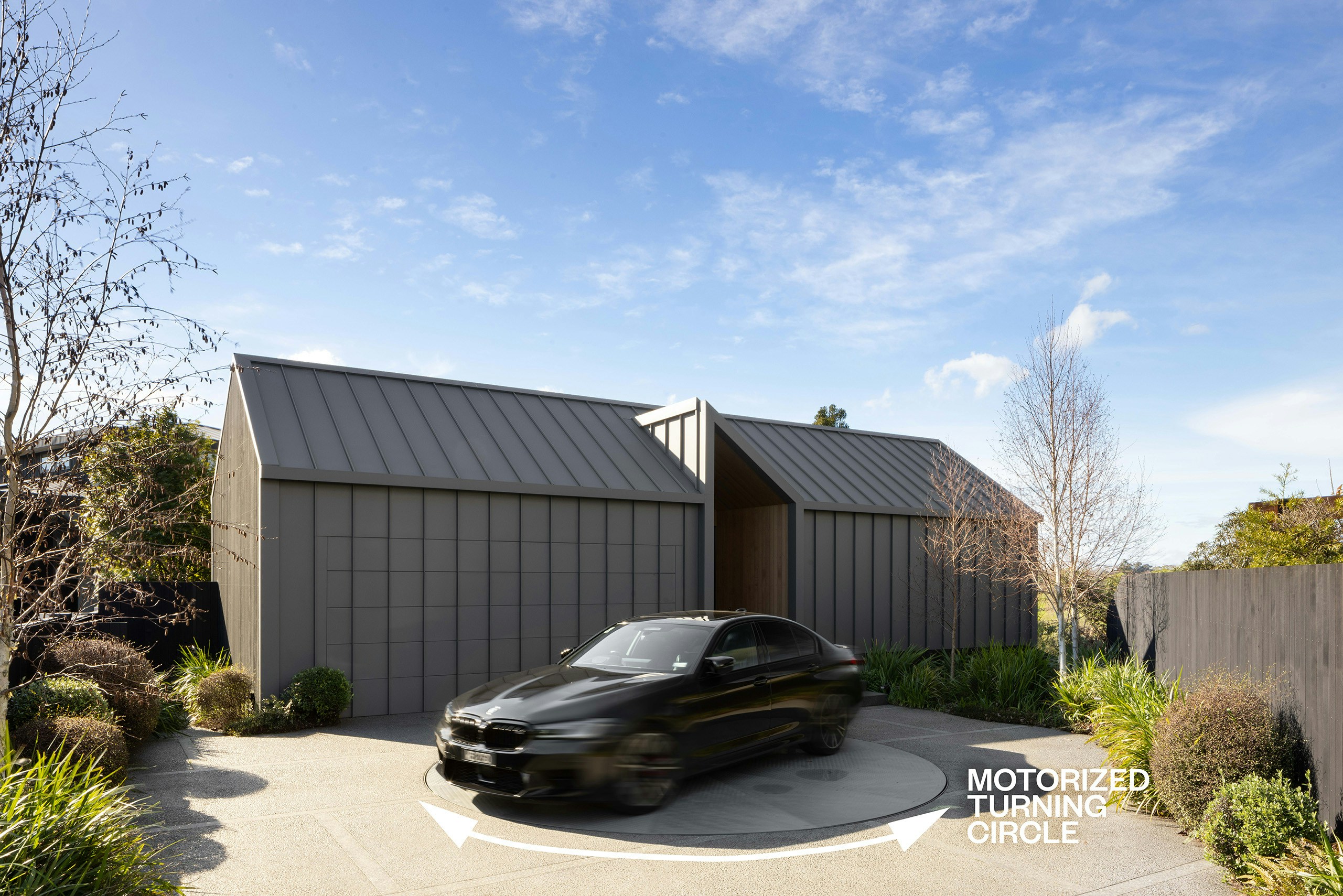 23 EDIT web or mls in House Aaron Radford 6351