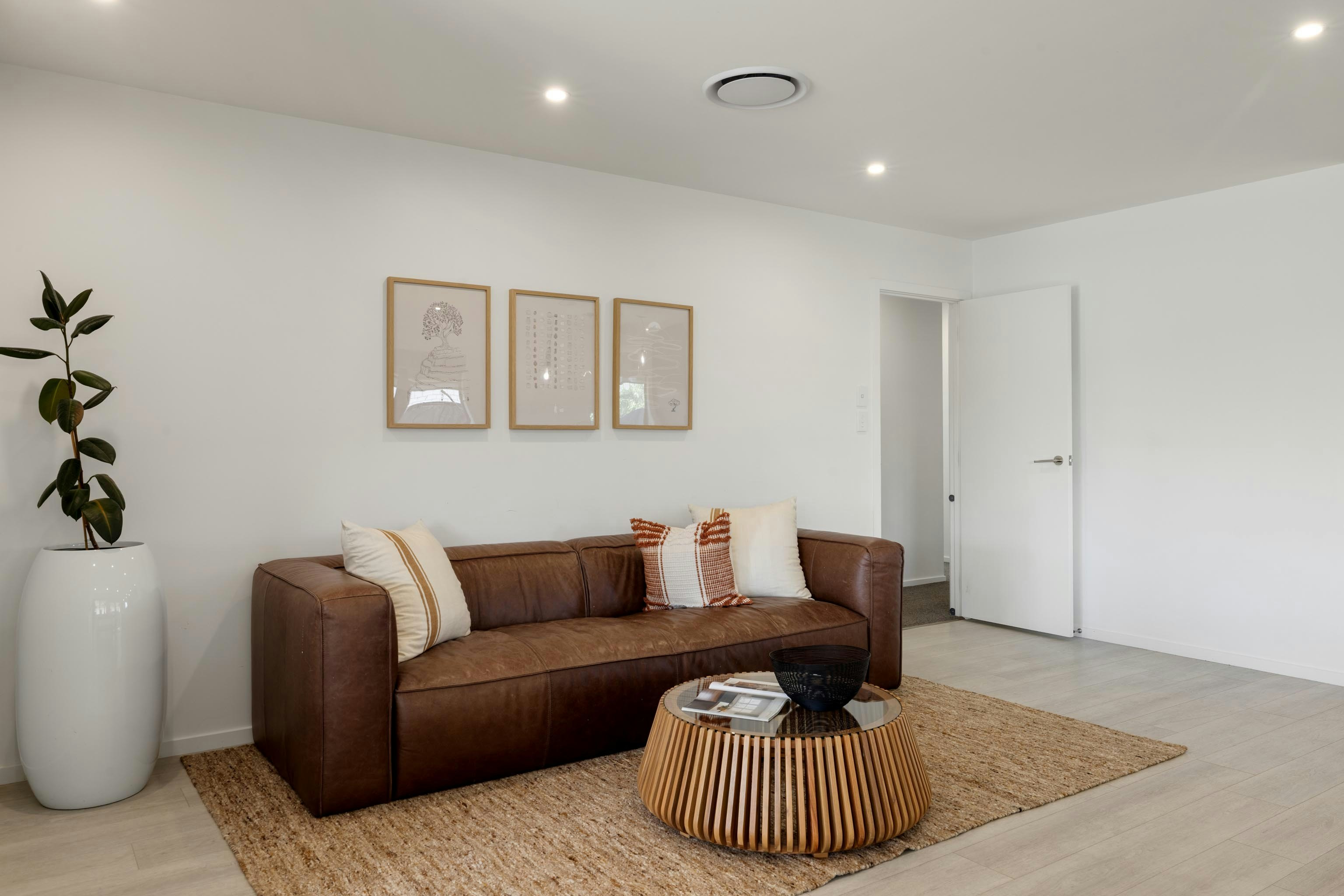 23 print in House SR5 2679