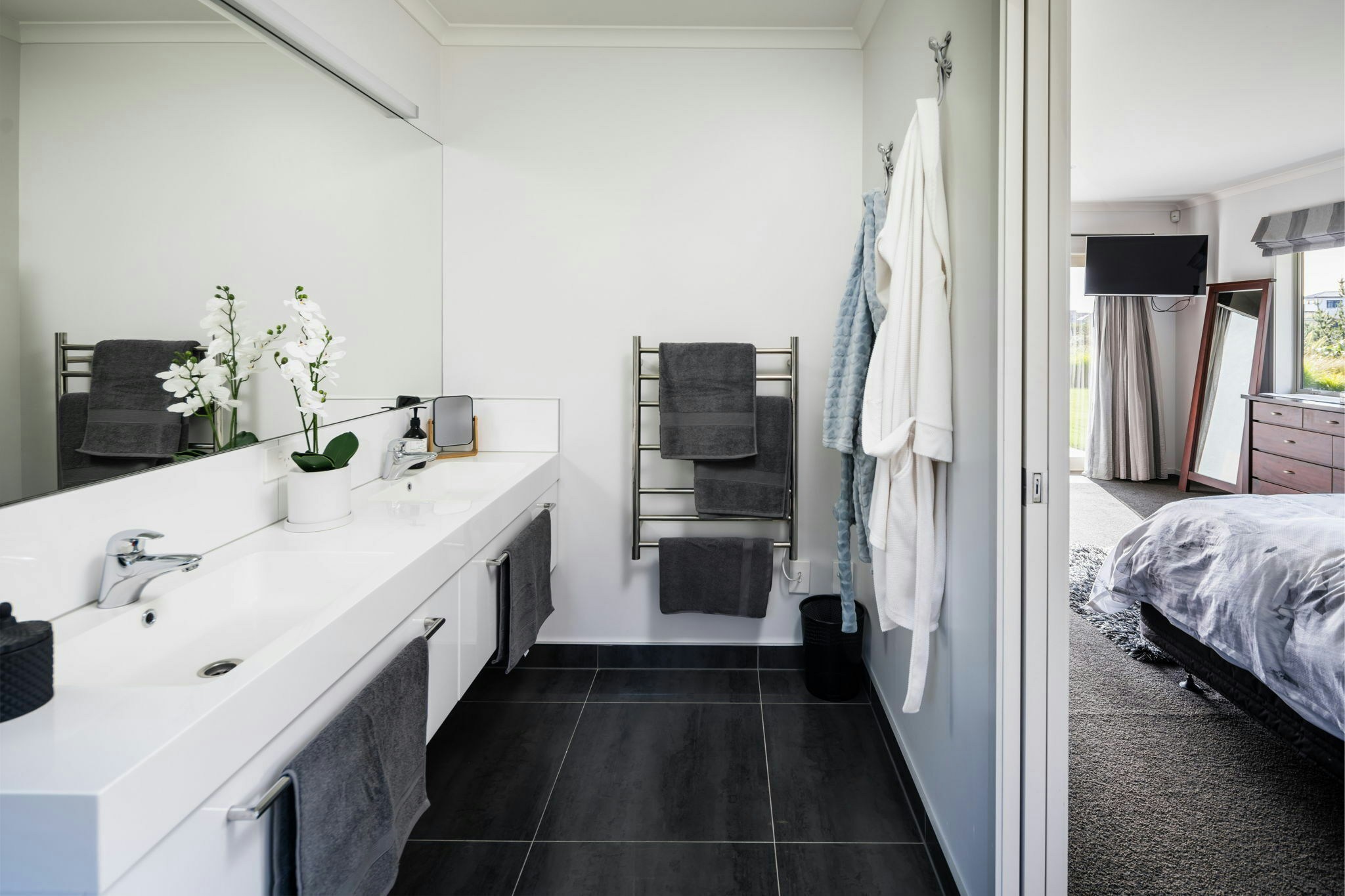 23 web or mls 13 in House AR5 1957