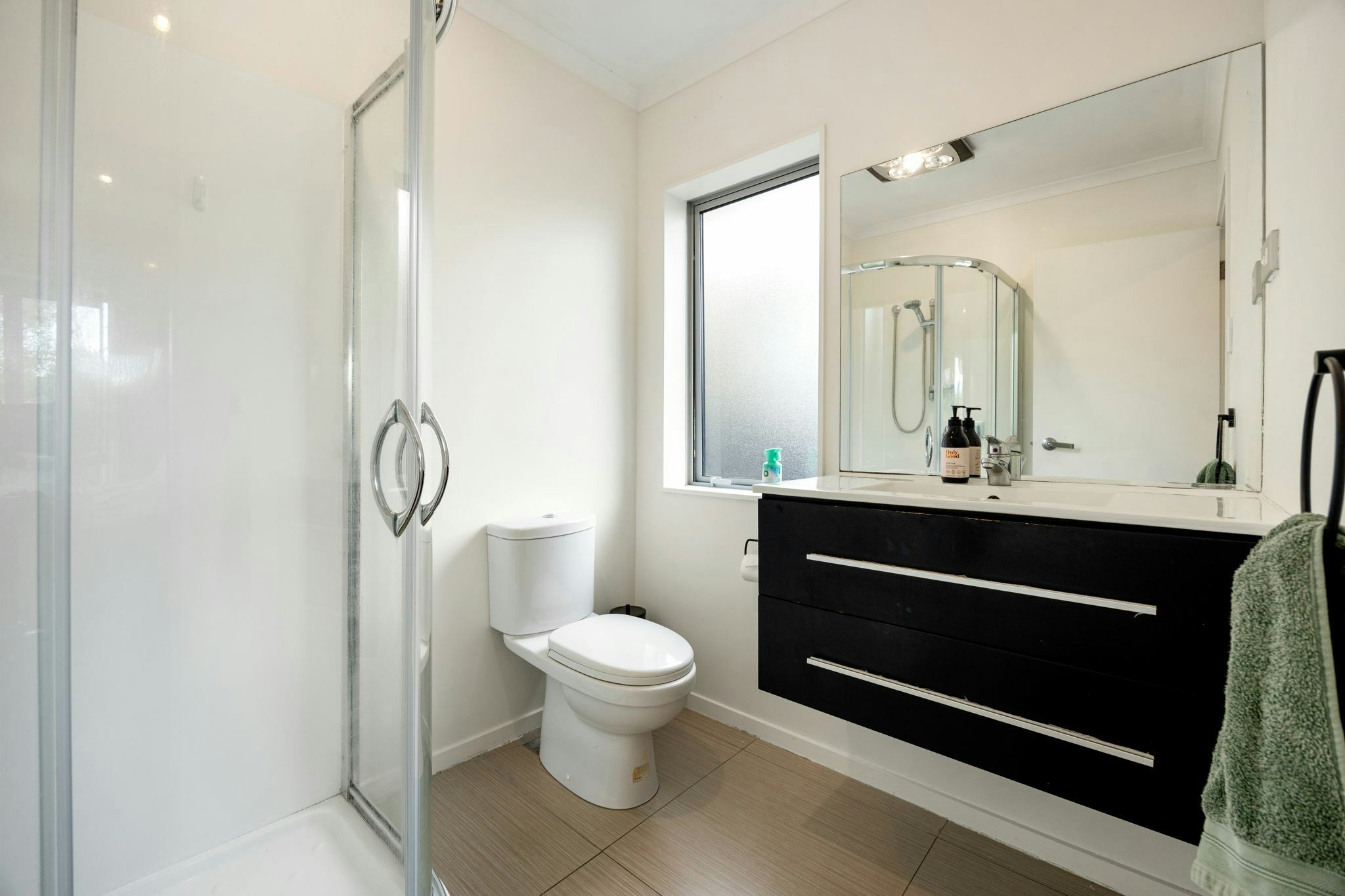 23 web or mls in House AR0 6193