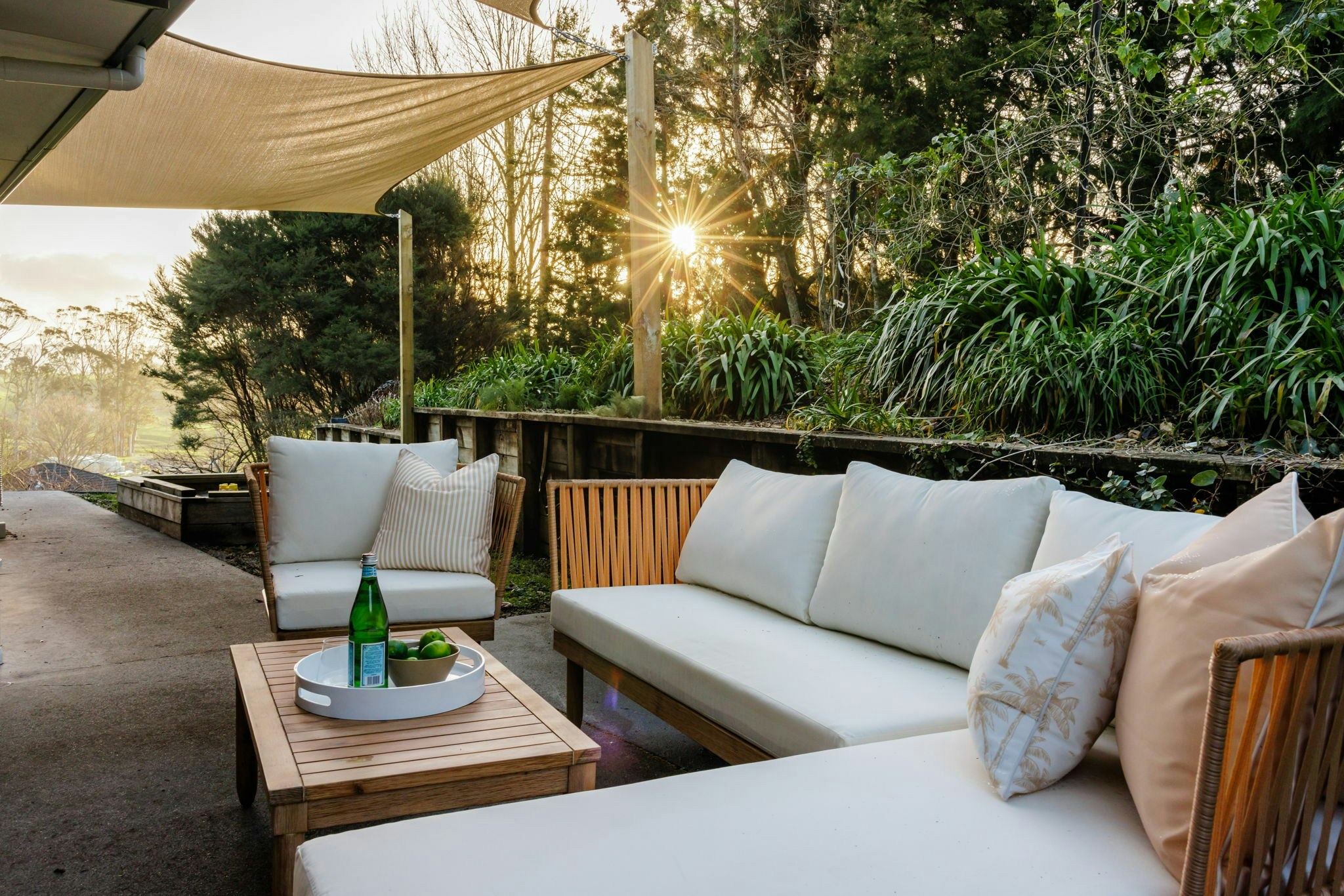 23 web or mls in House AR5 2421