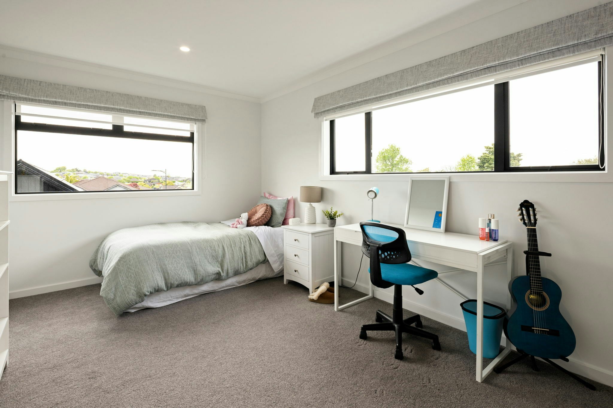 23 web or mls in House AR5 5585