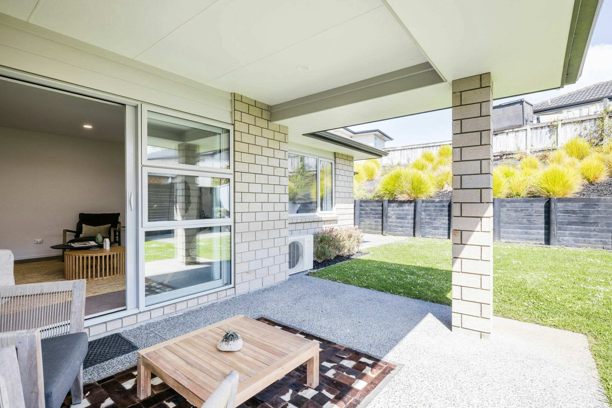 24 web or mls 29 in House SR5 9929