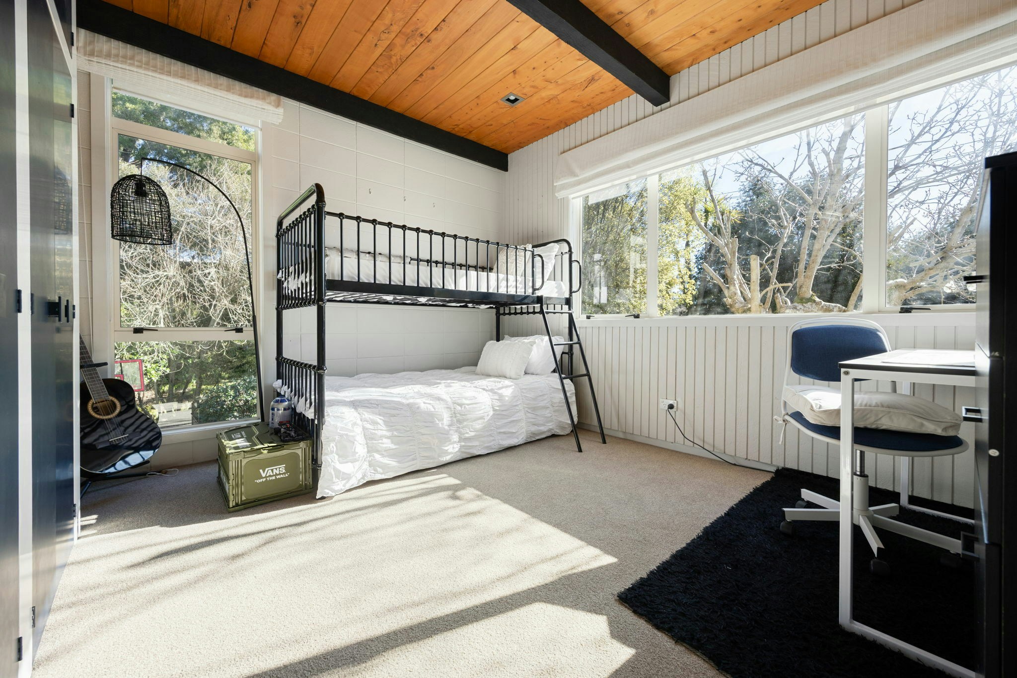 24 web or mls in House AR0 5313