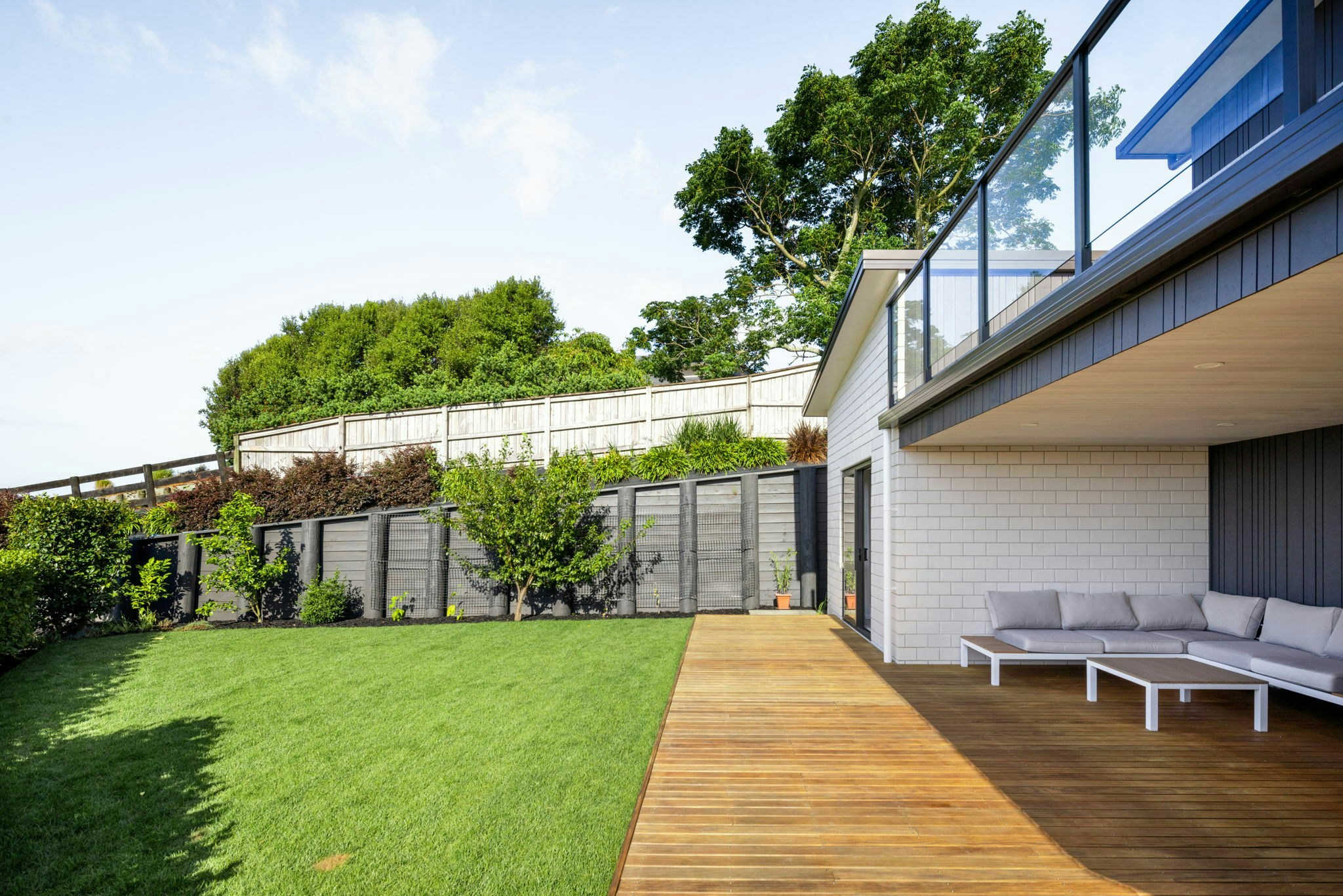 24 web or mls in House AR5 9181