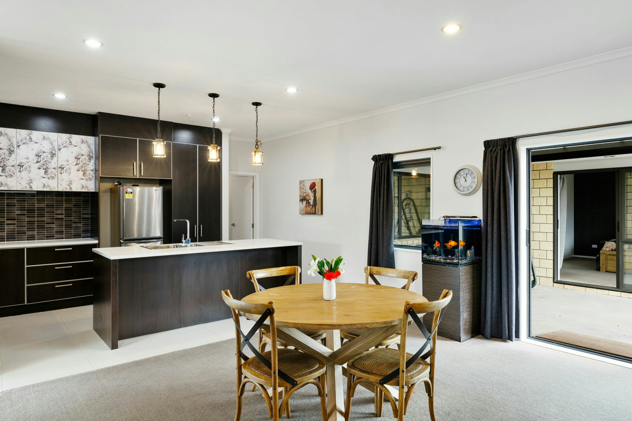 24 web or mls in House SR5 6549