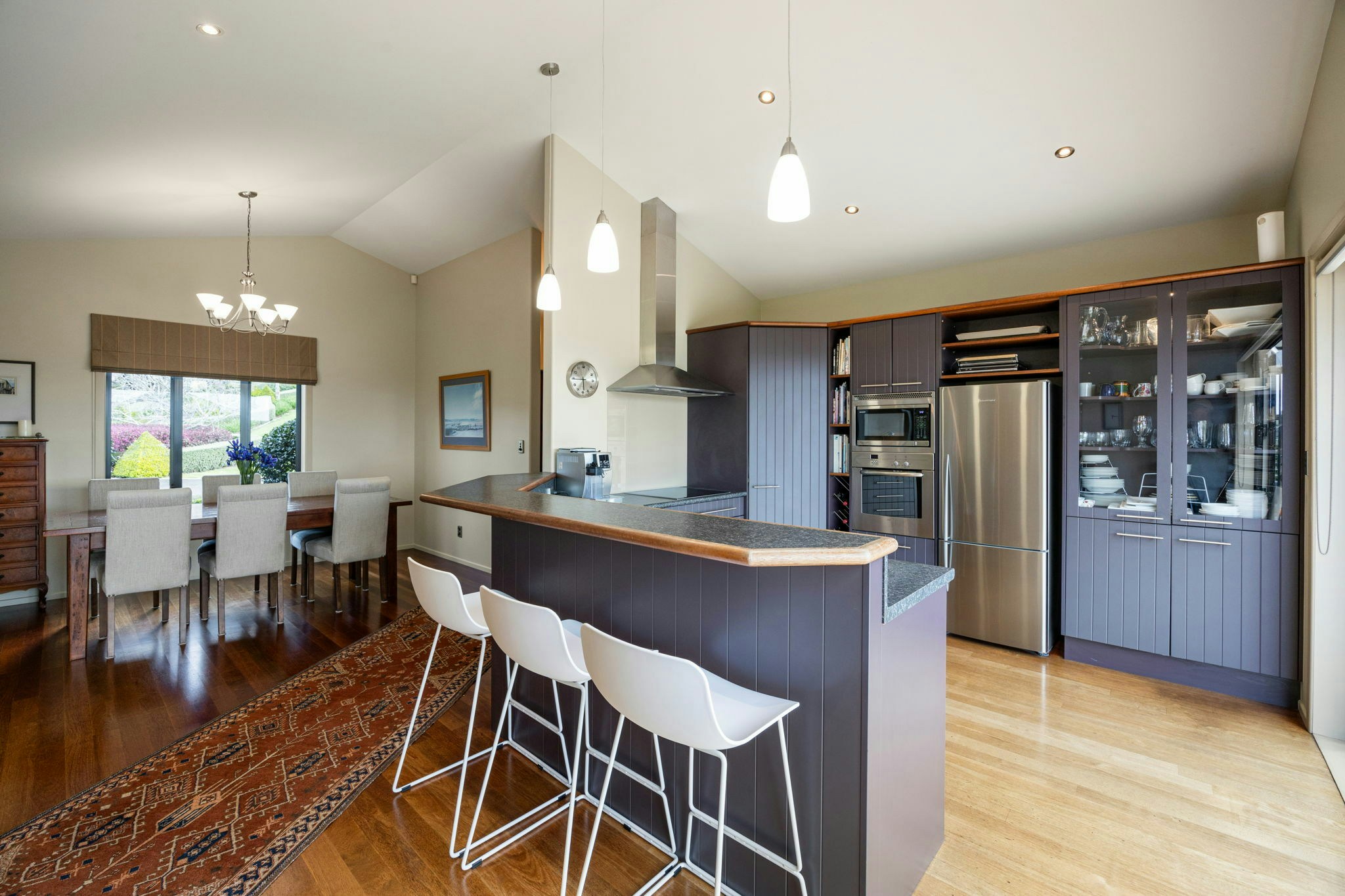 25 web or mls in House AR0 8568