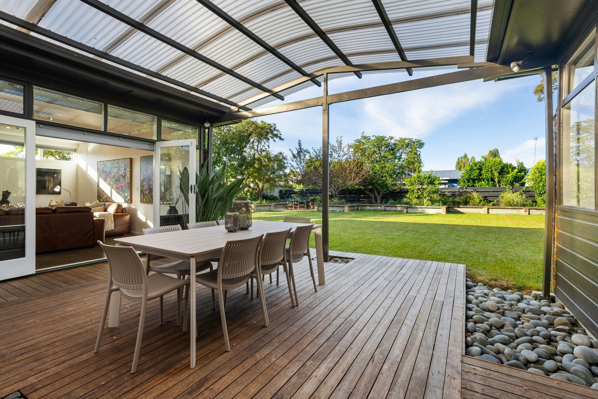 25 web or mls in House SR6 2447