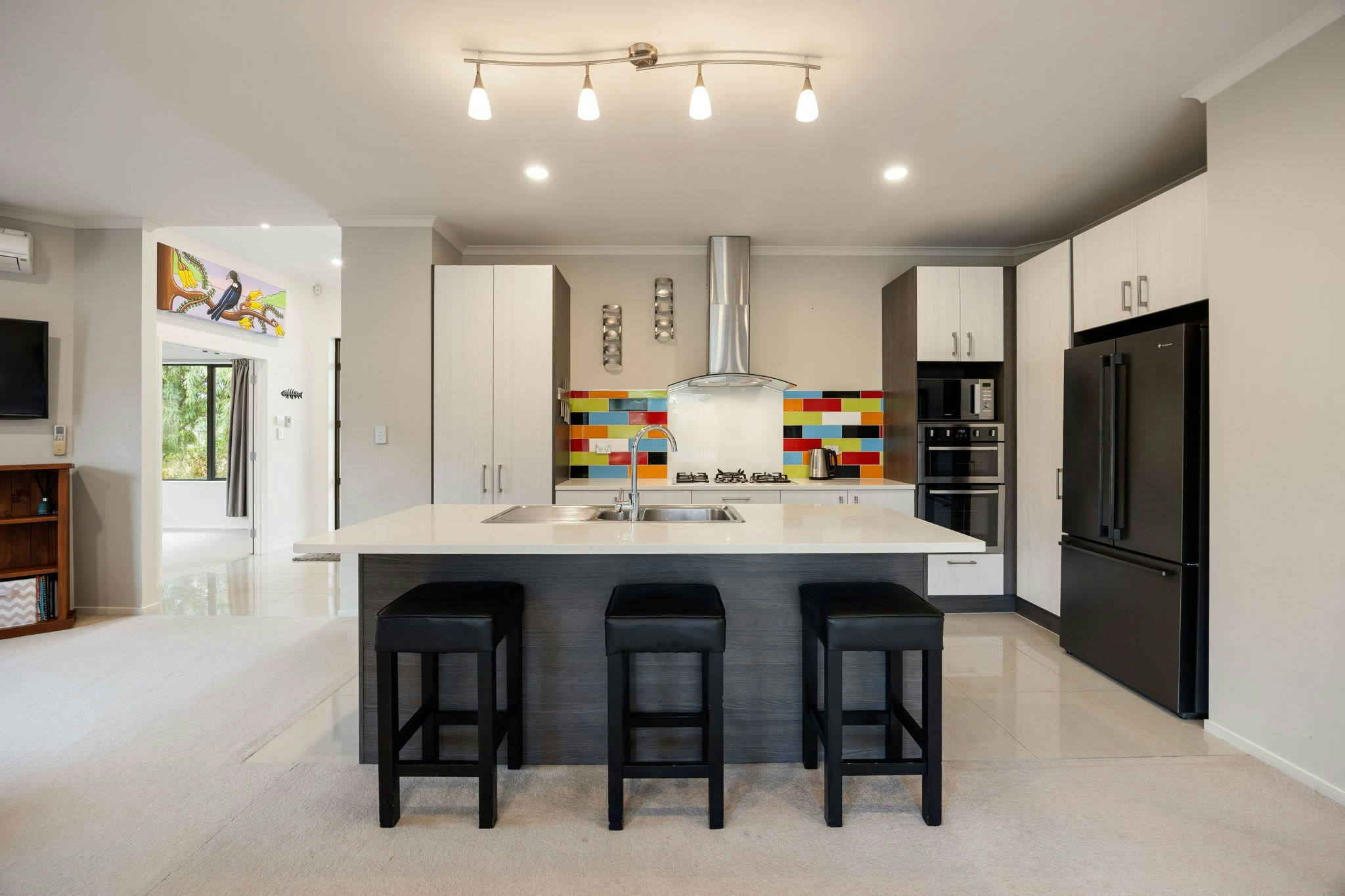 26 web or mls in House AR0 1524