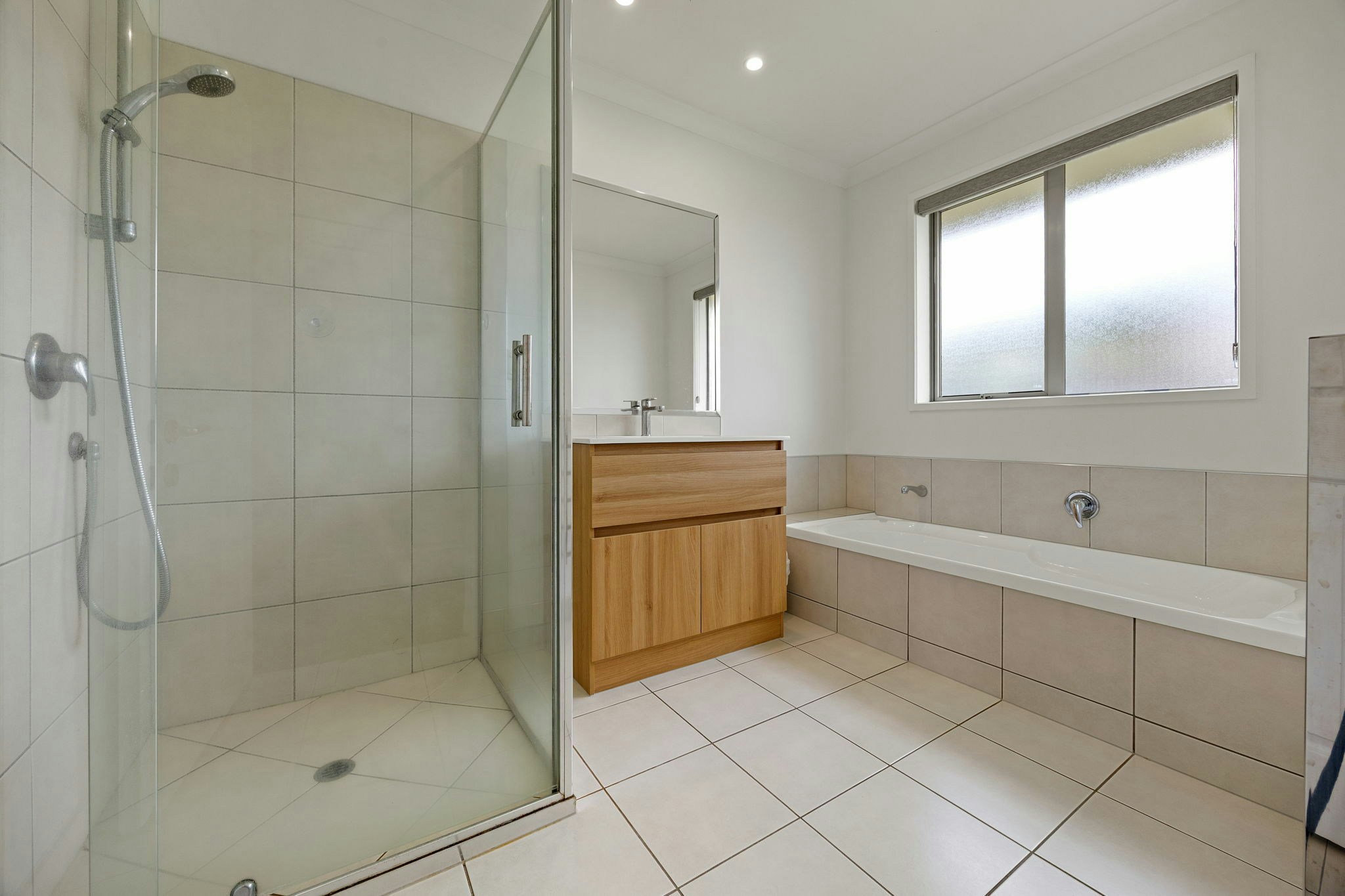 26 web or mls in House AR0 9231