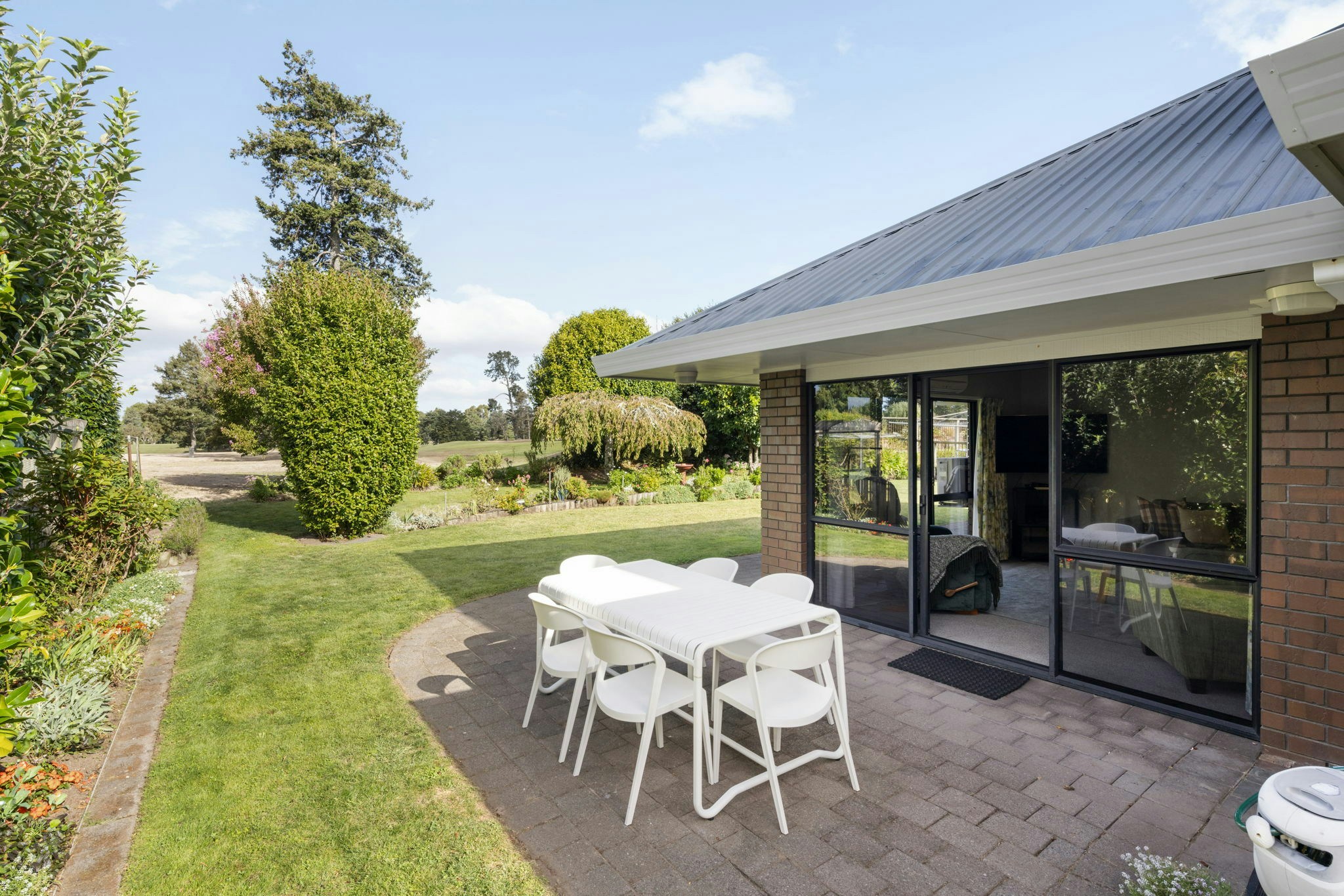 26 web or mls in House AR5 0971