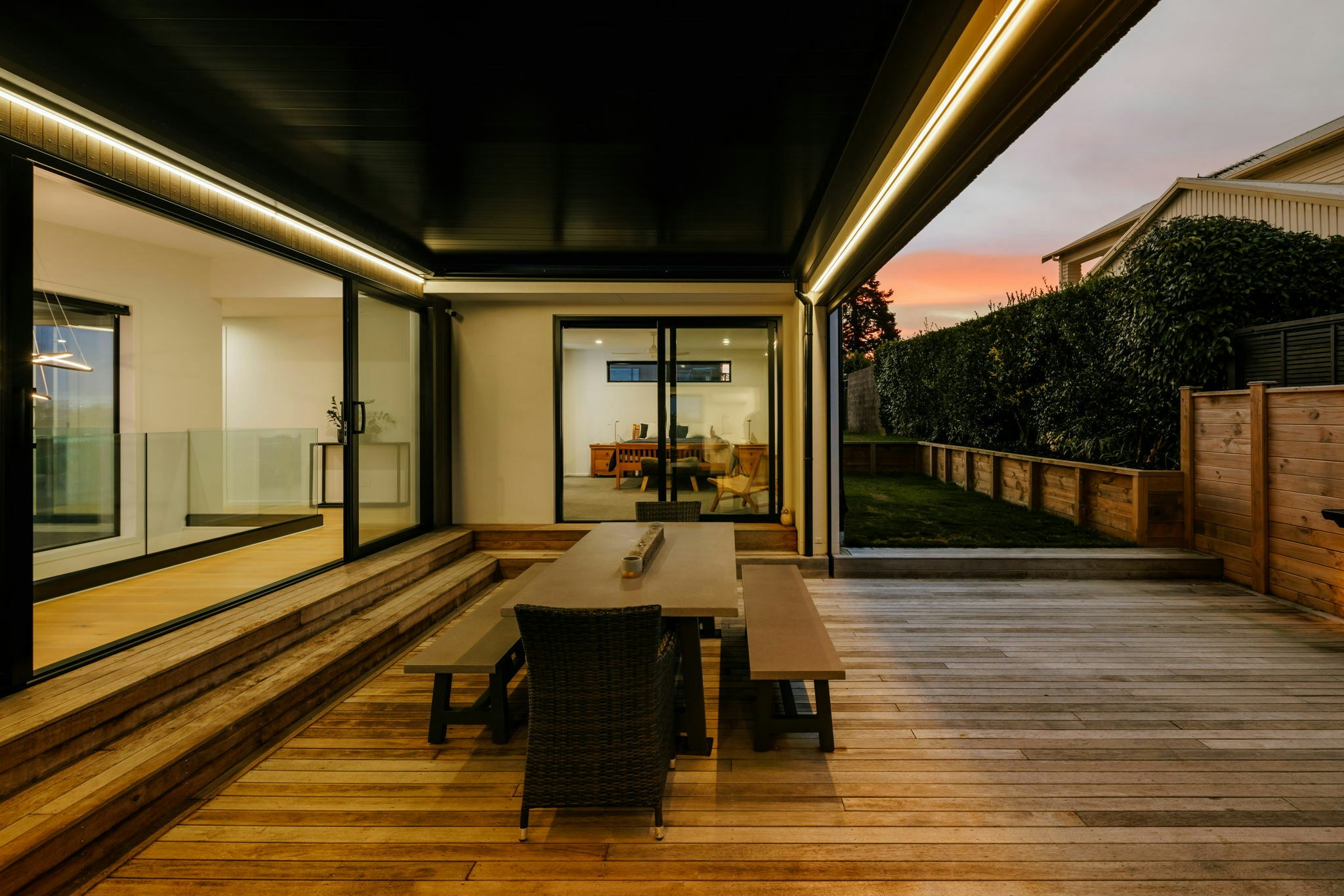 26 web or mls in House AR5 2326