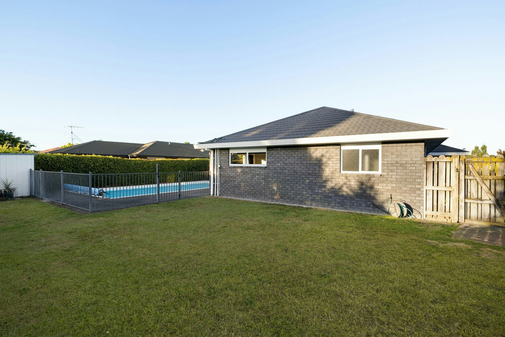 26 web or mls in House SR5 2630