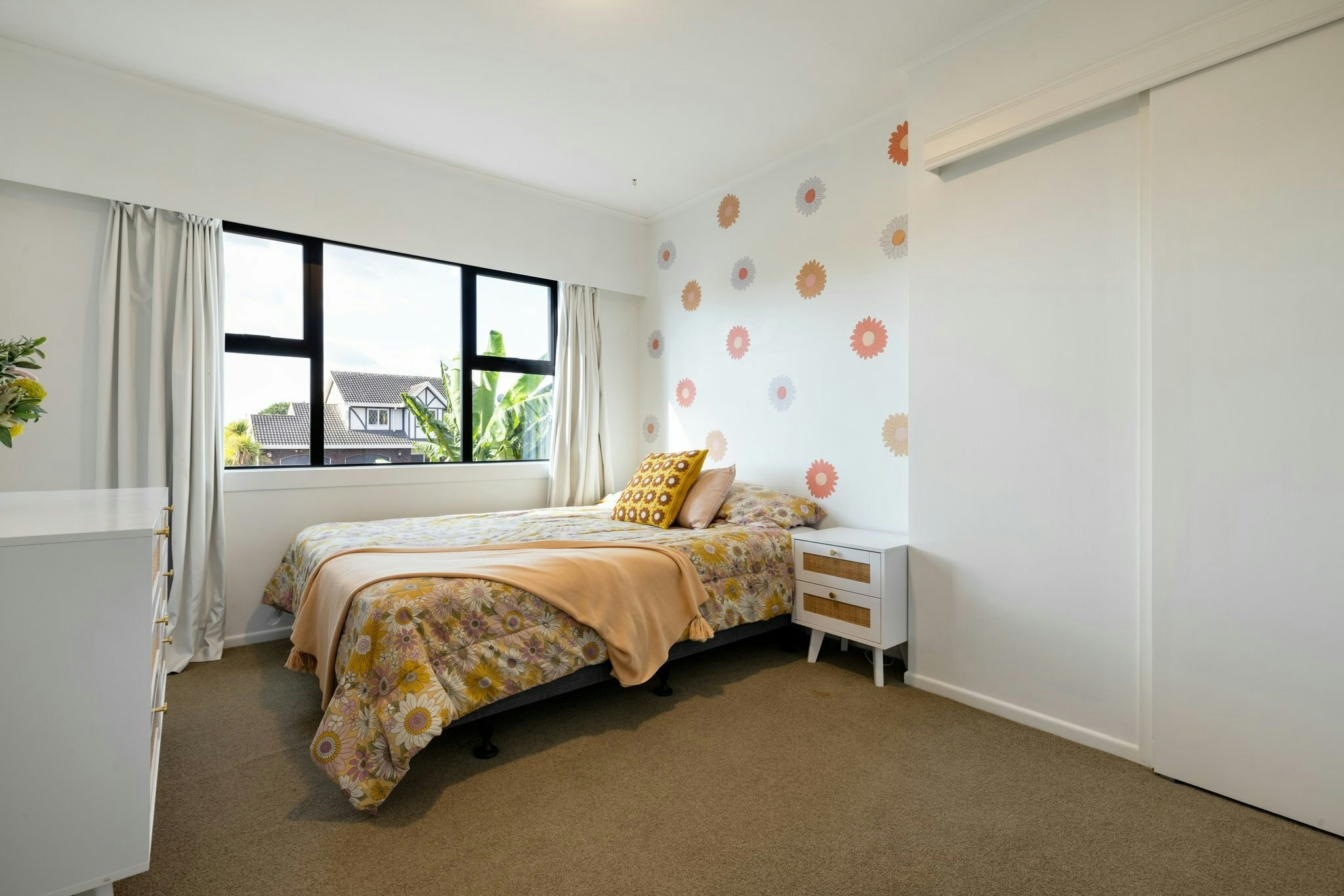 26 web or mls in House SR5 5521