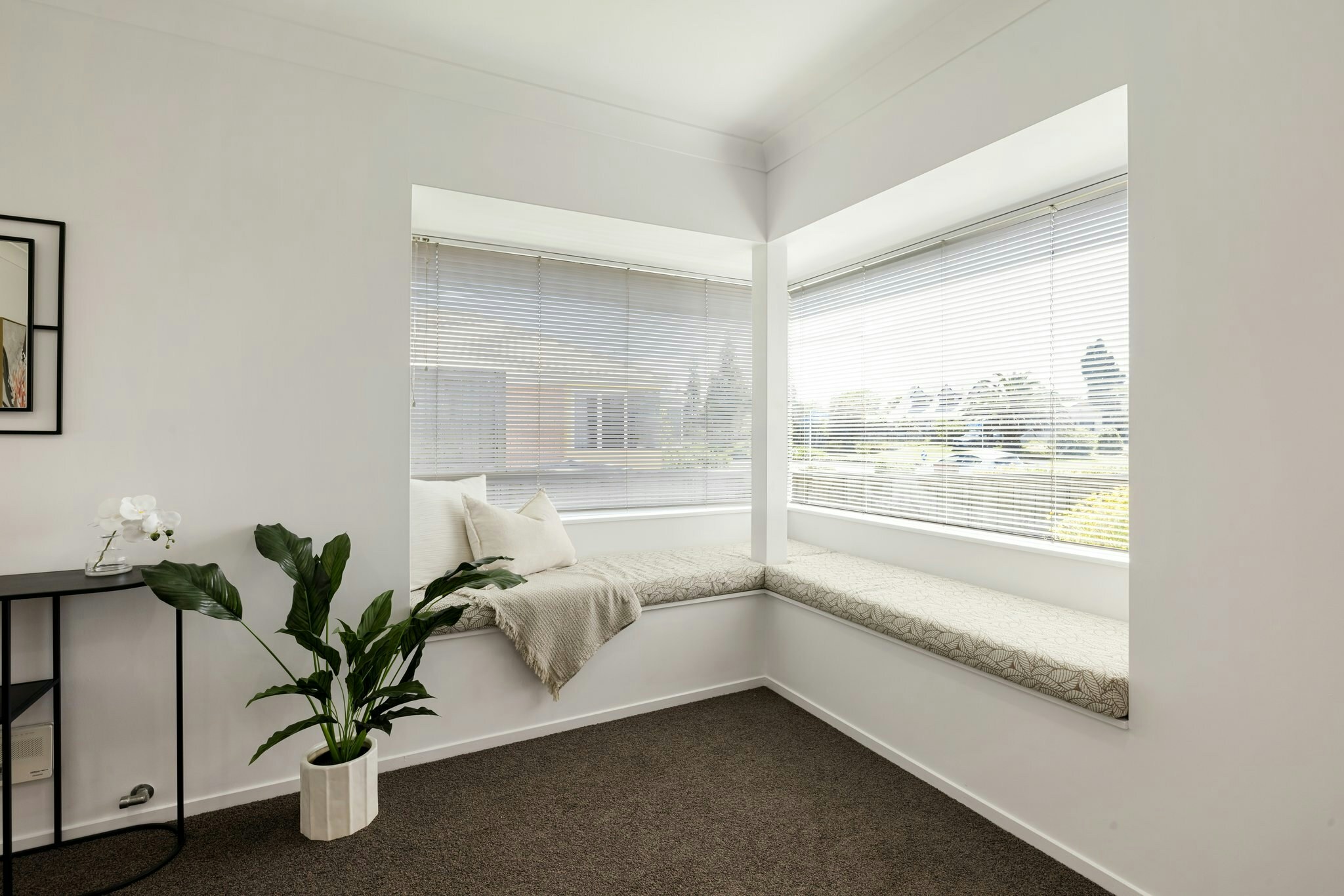 26 web or mls in House SR5 8893