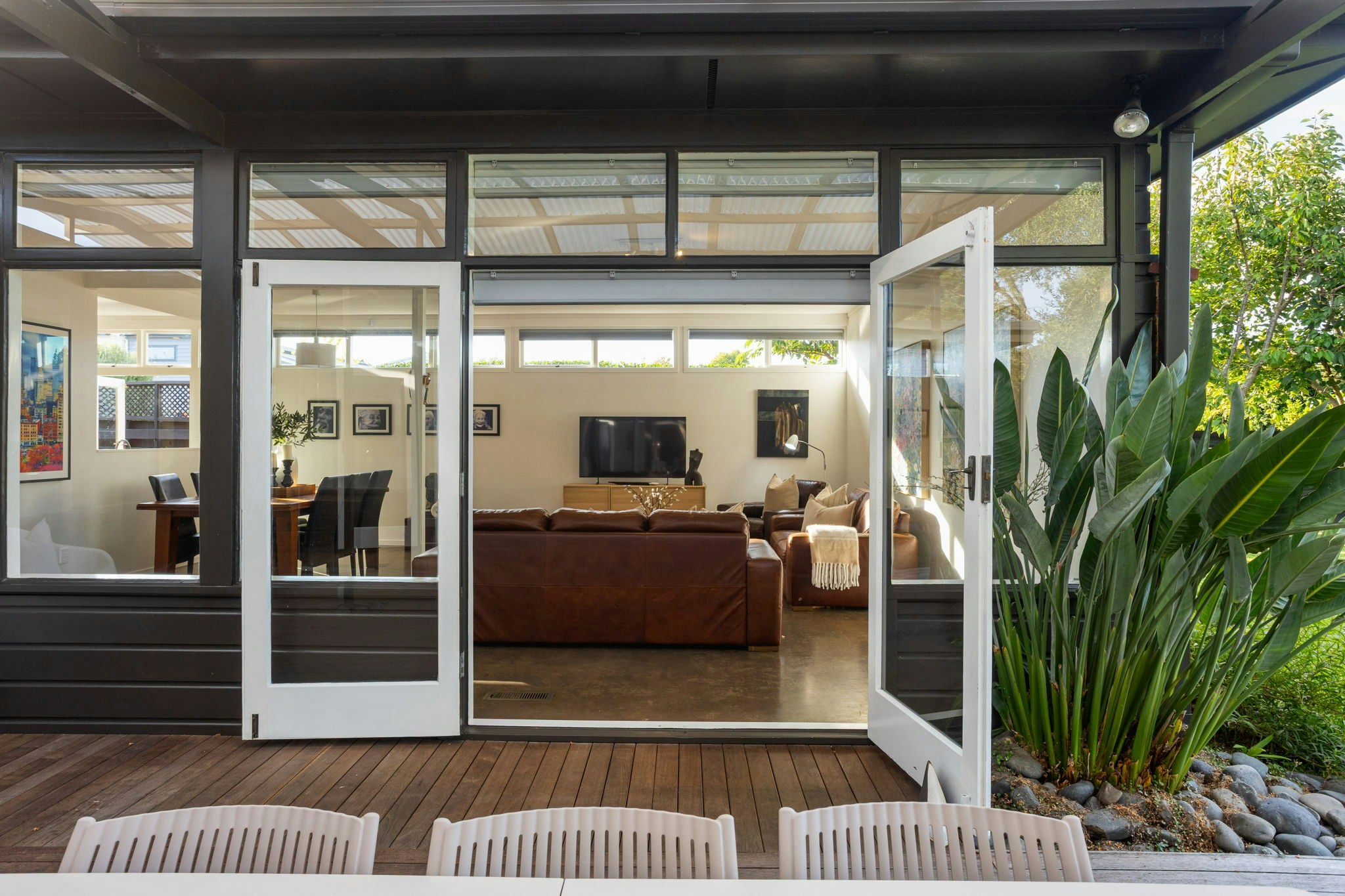 26 web or mls in House SR6 2487