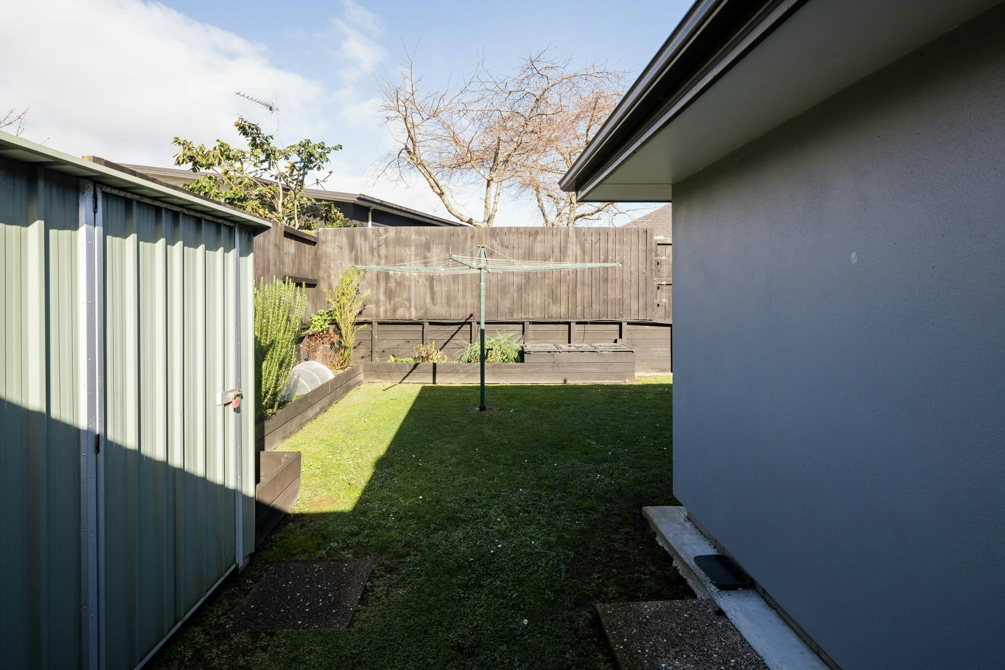 27 web or mls 26 in House AR5 0961