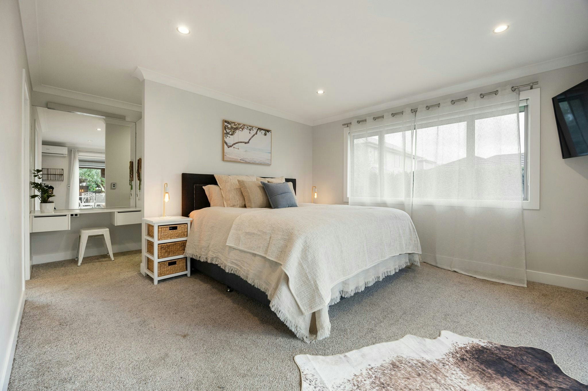 27 web or mls in House AR0 5357