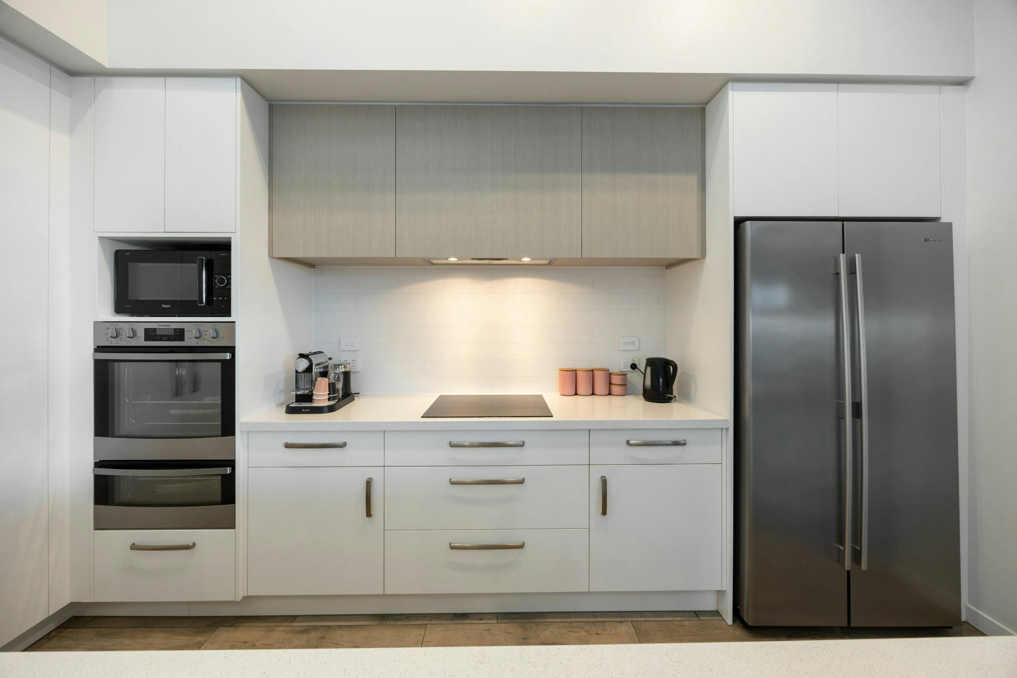 27 web or mls in House AR0 5955