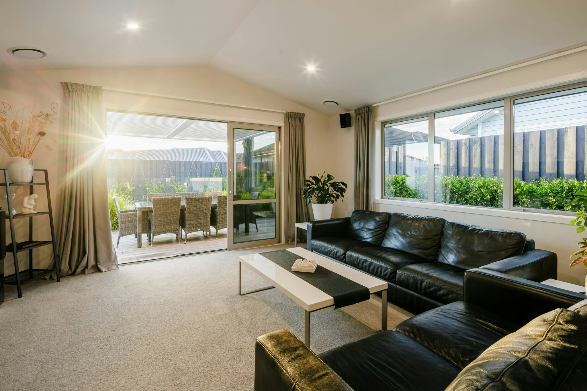 27 web or mls in House AR5 0013