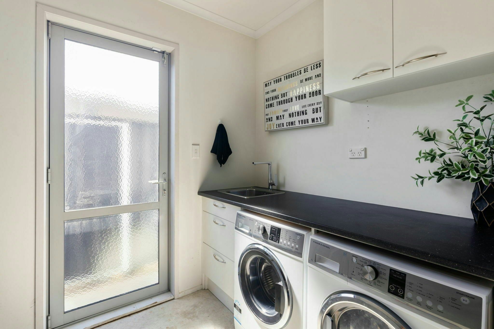 27 web or mls in House SR5 0620