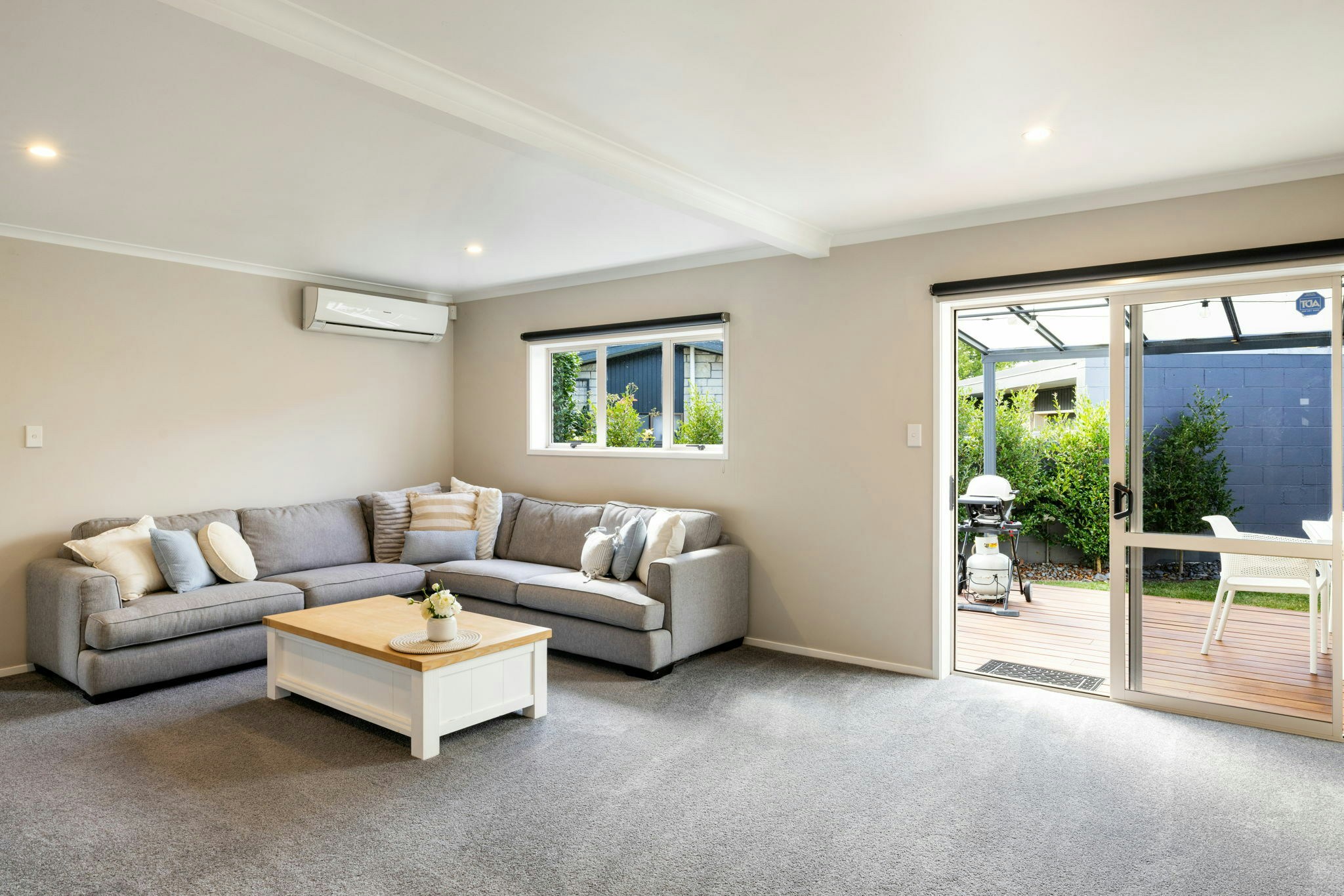 27 web or mls in House SR5 5013