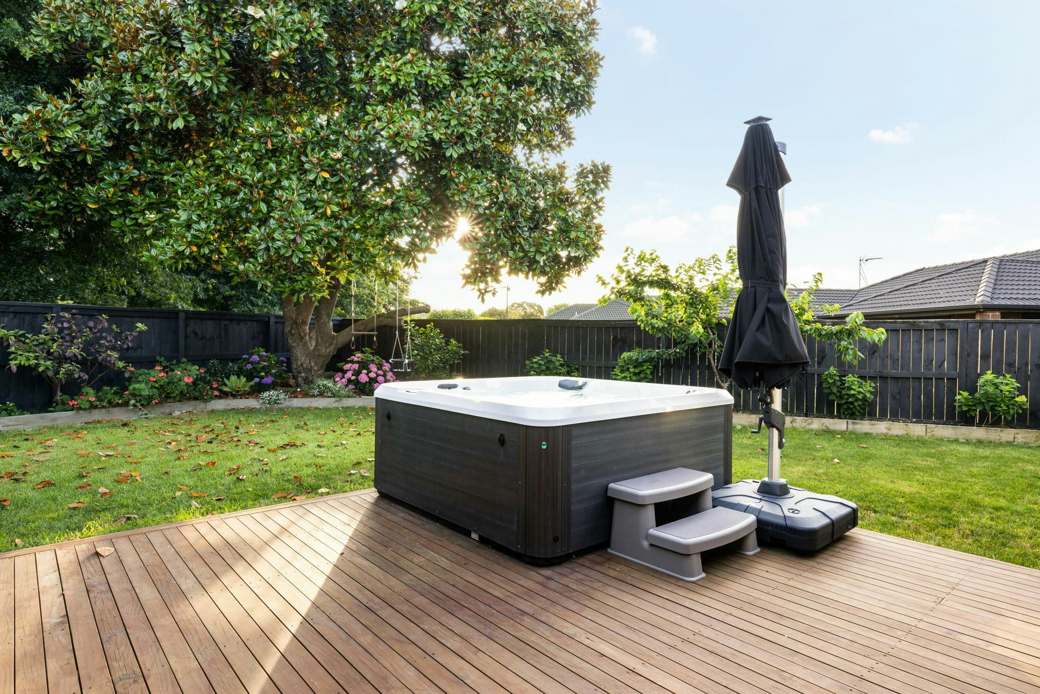 27 web or mls in House SR5 9737